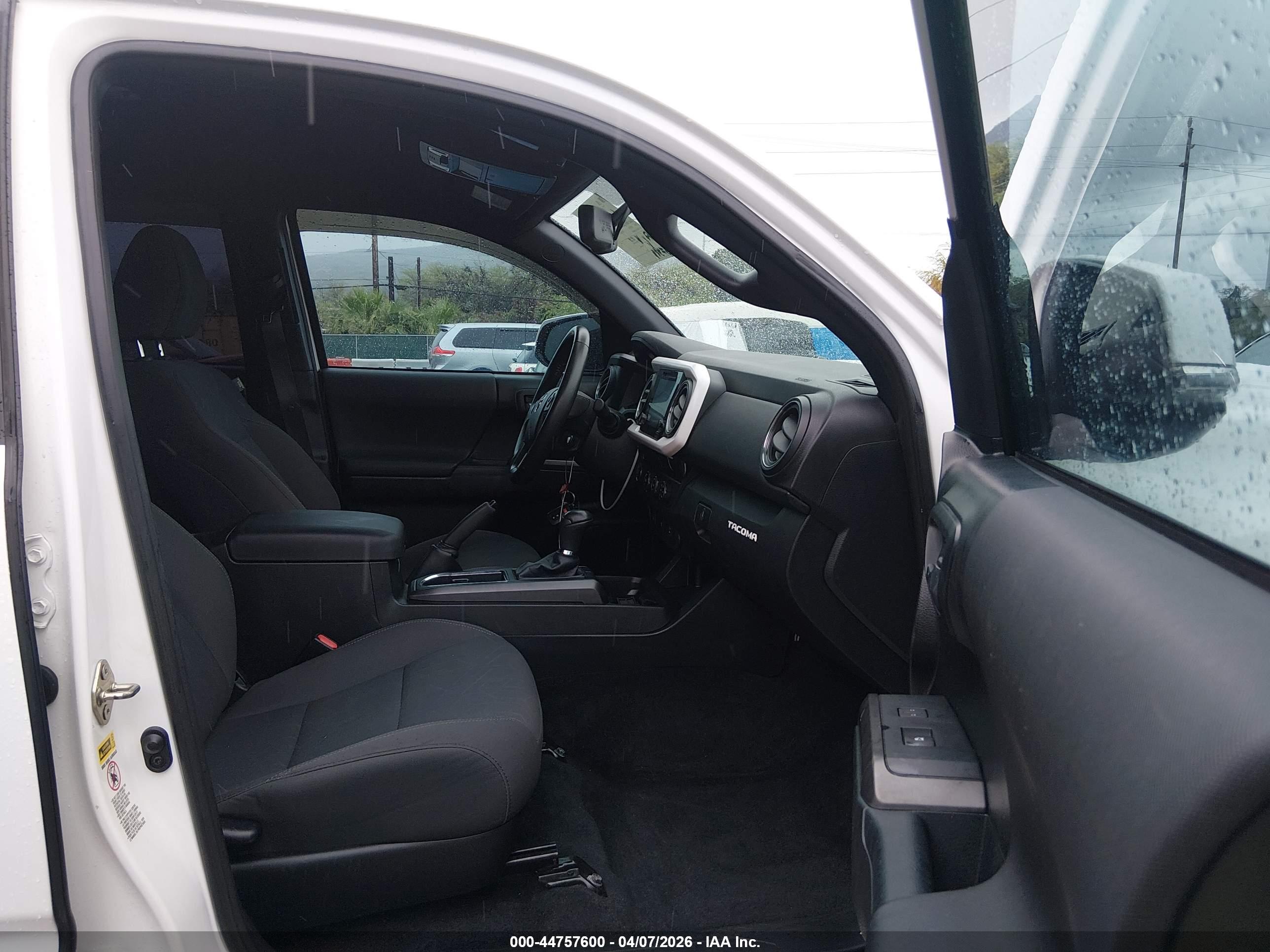 TOYOTA TACOMA image 5
