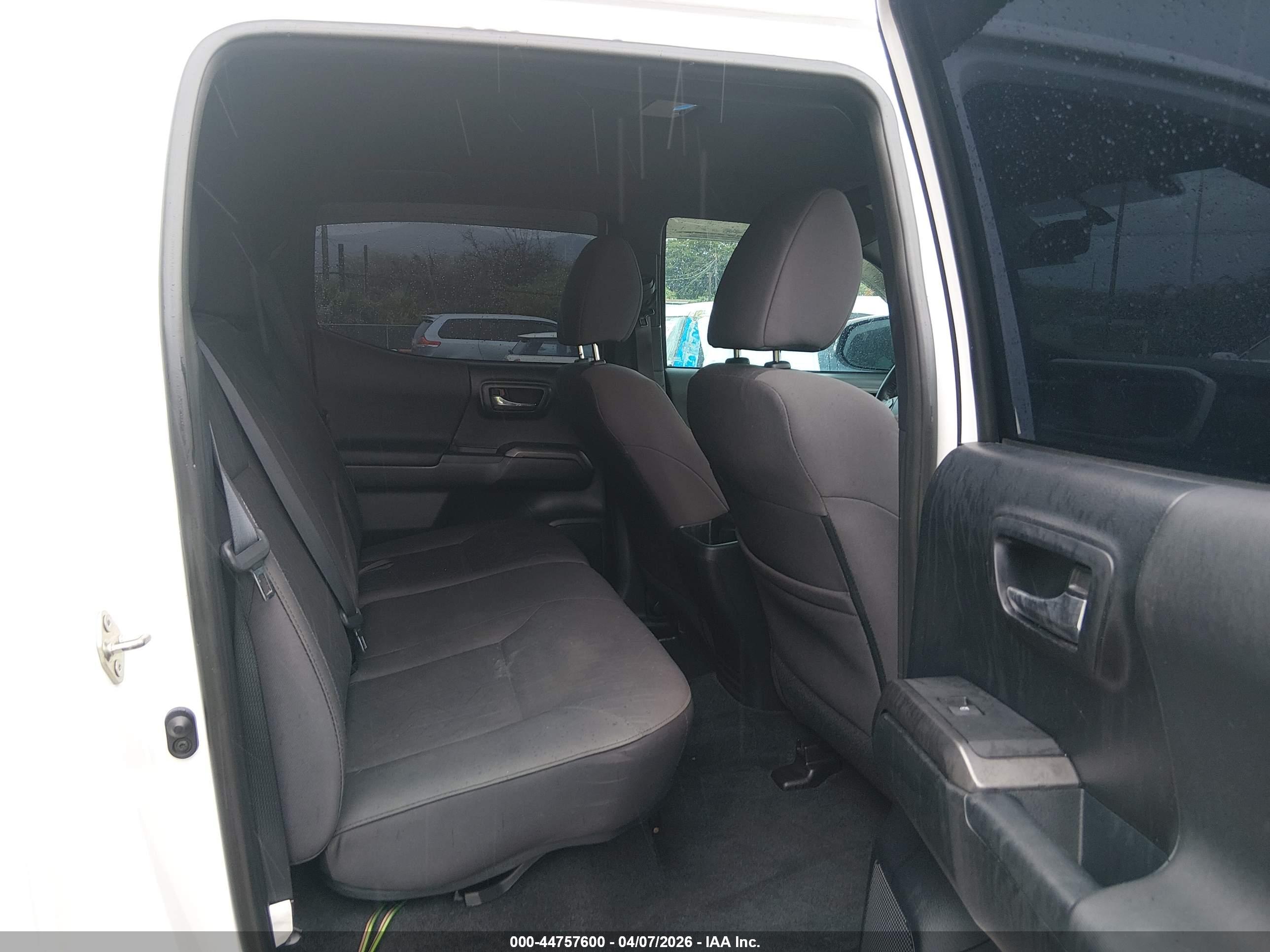 TOYOTA TACOMA image 8