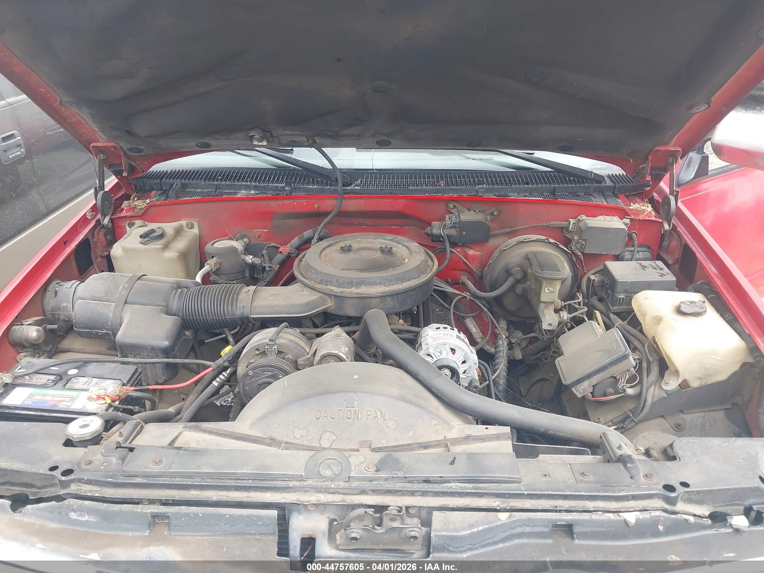 CHEVROLET GMT-400 image 10