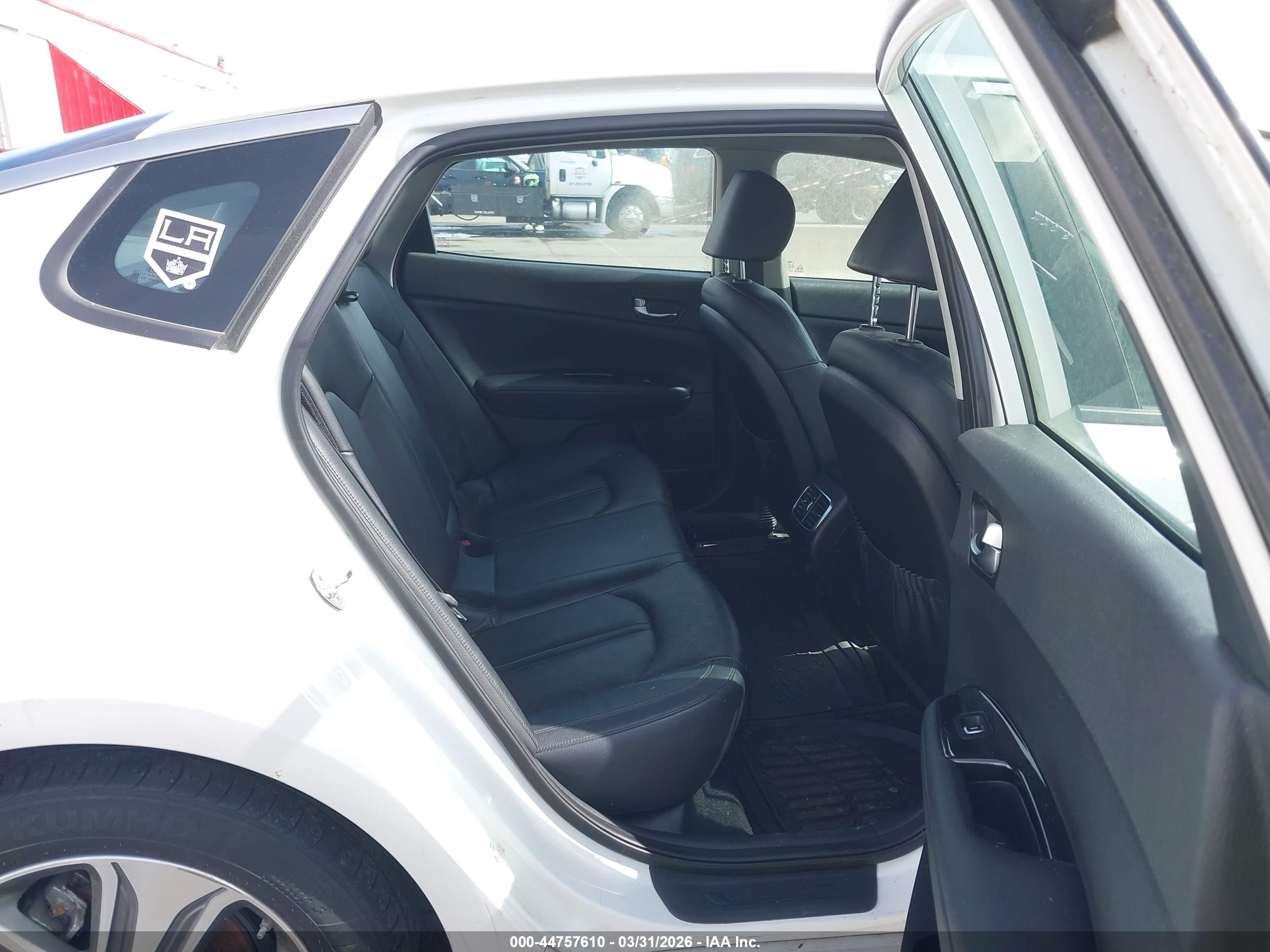 KIA OPTIMA image 8