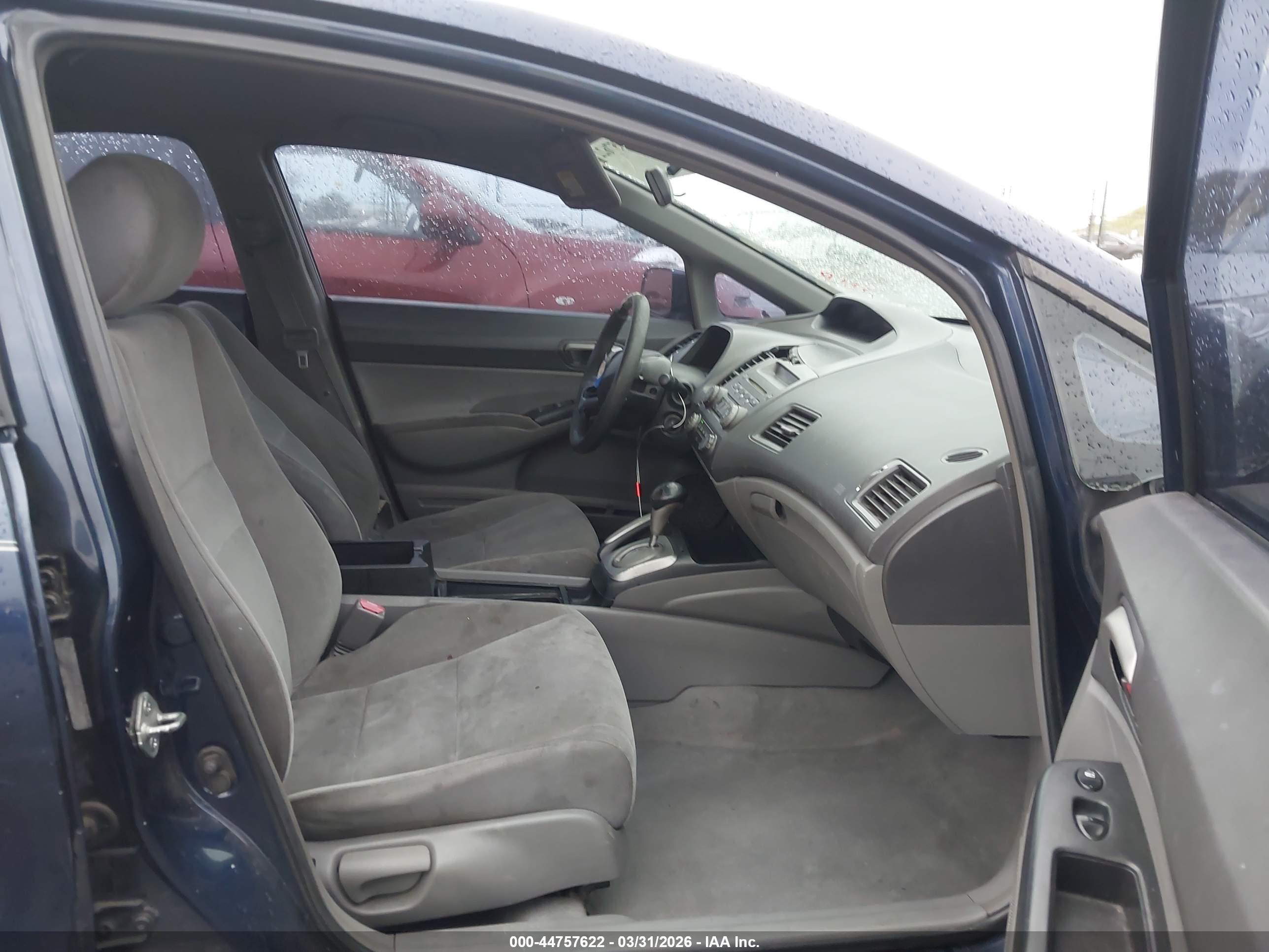 HONDA CIVIC image 5