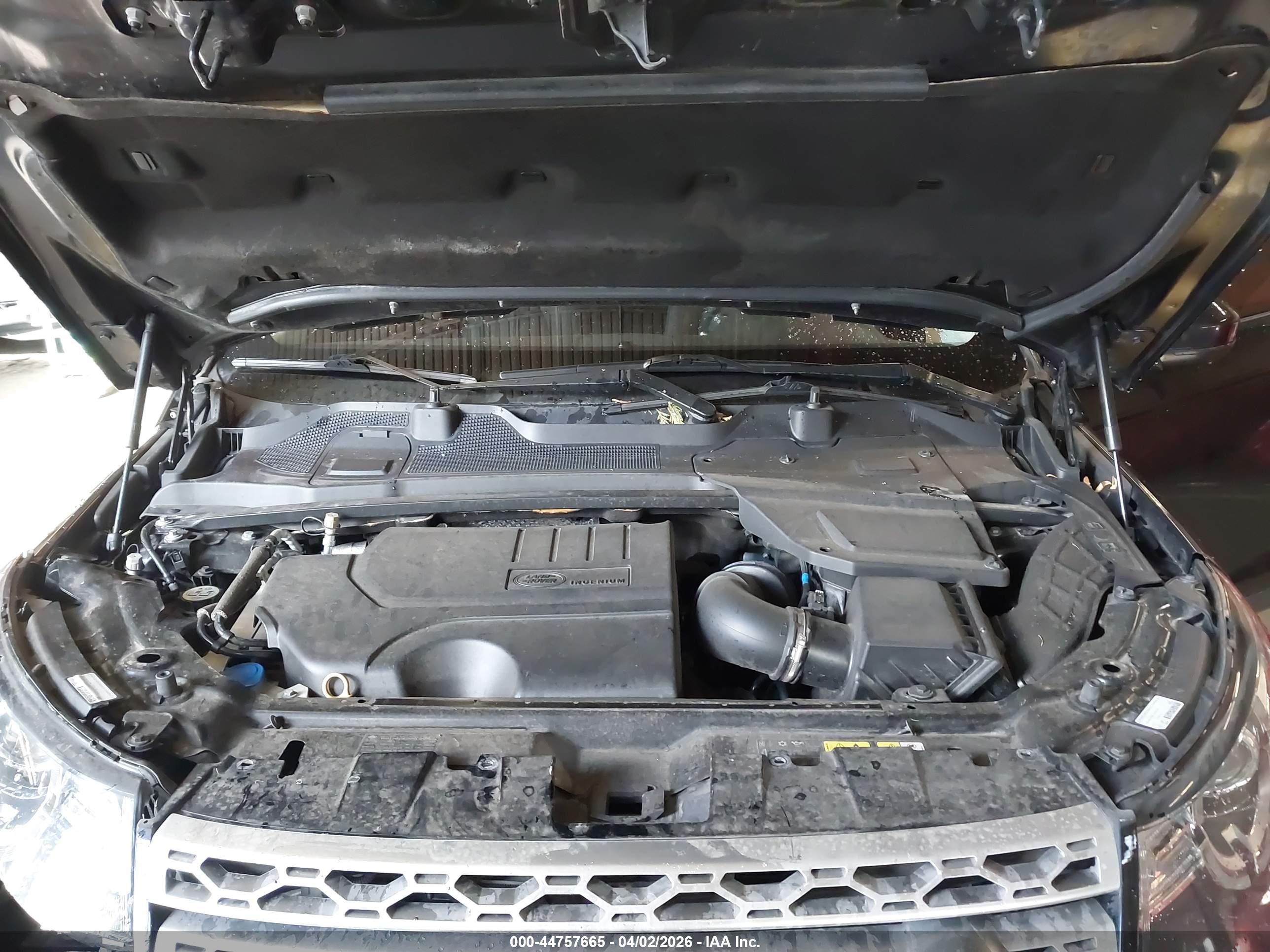LAND ROVER image 10