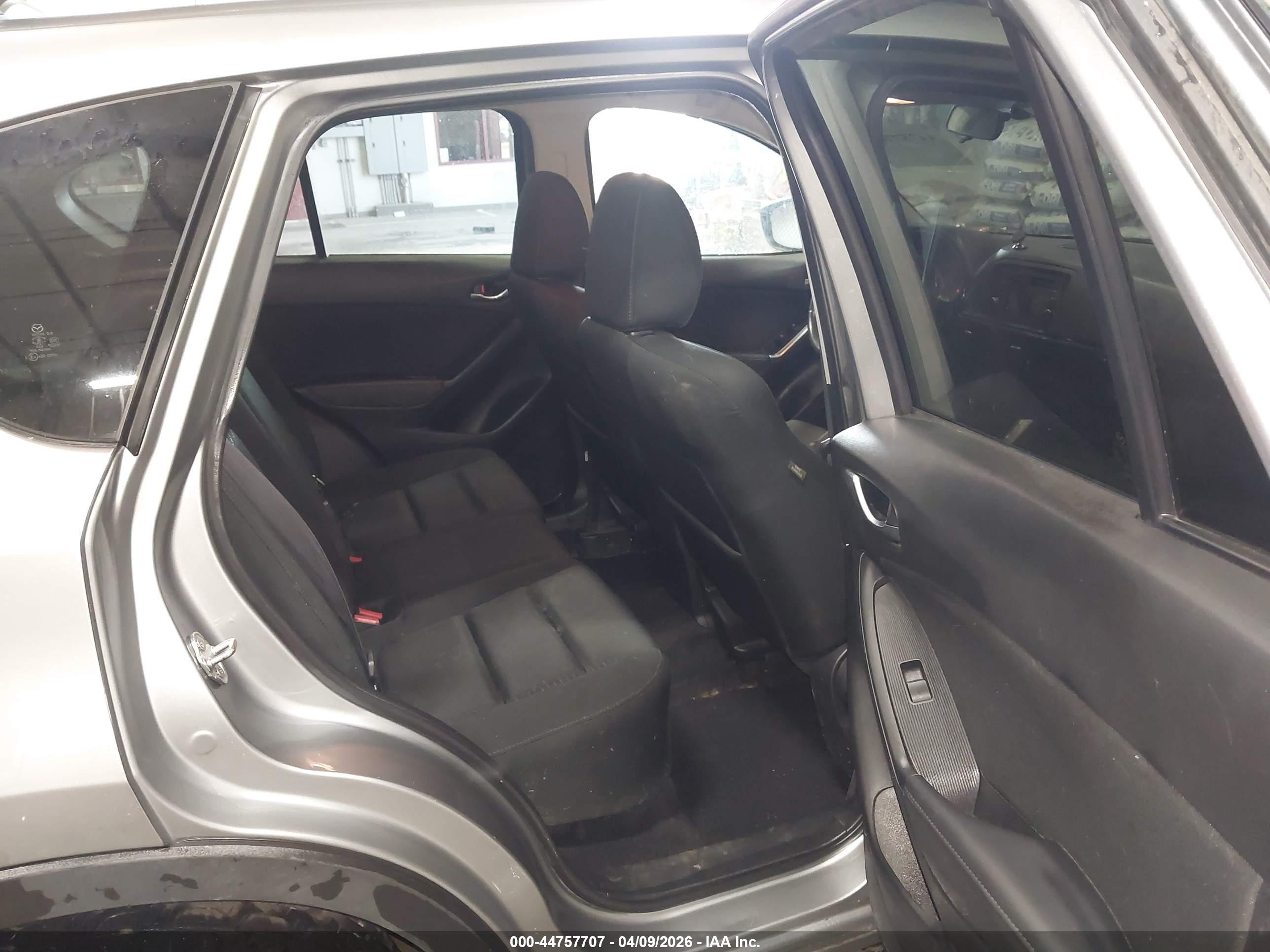 MAZDA CX-5 image 8