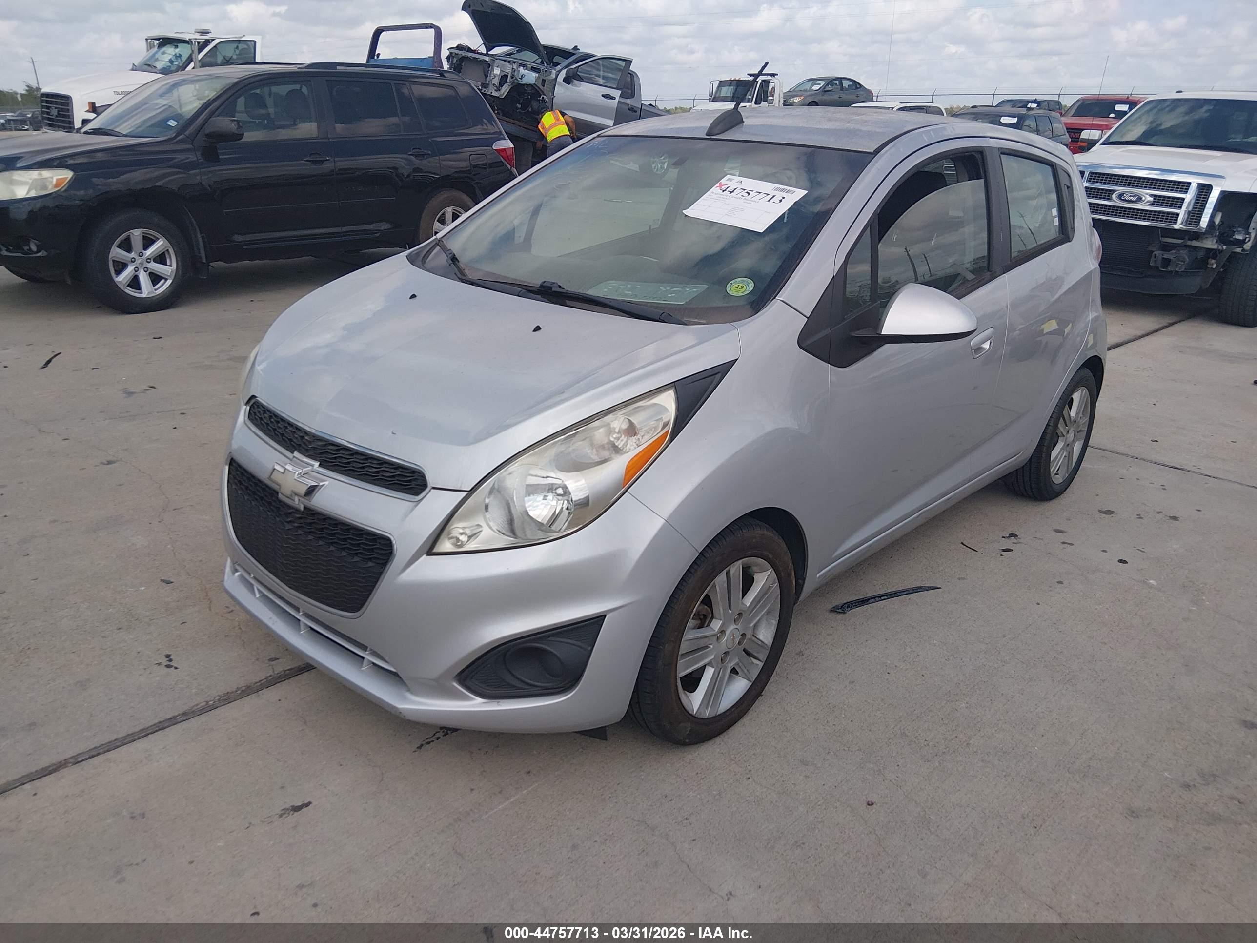 CHEVROLET SPARK image 2
