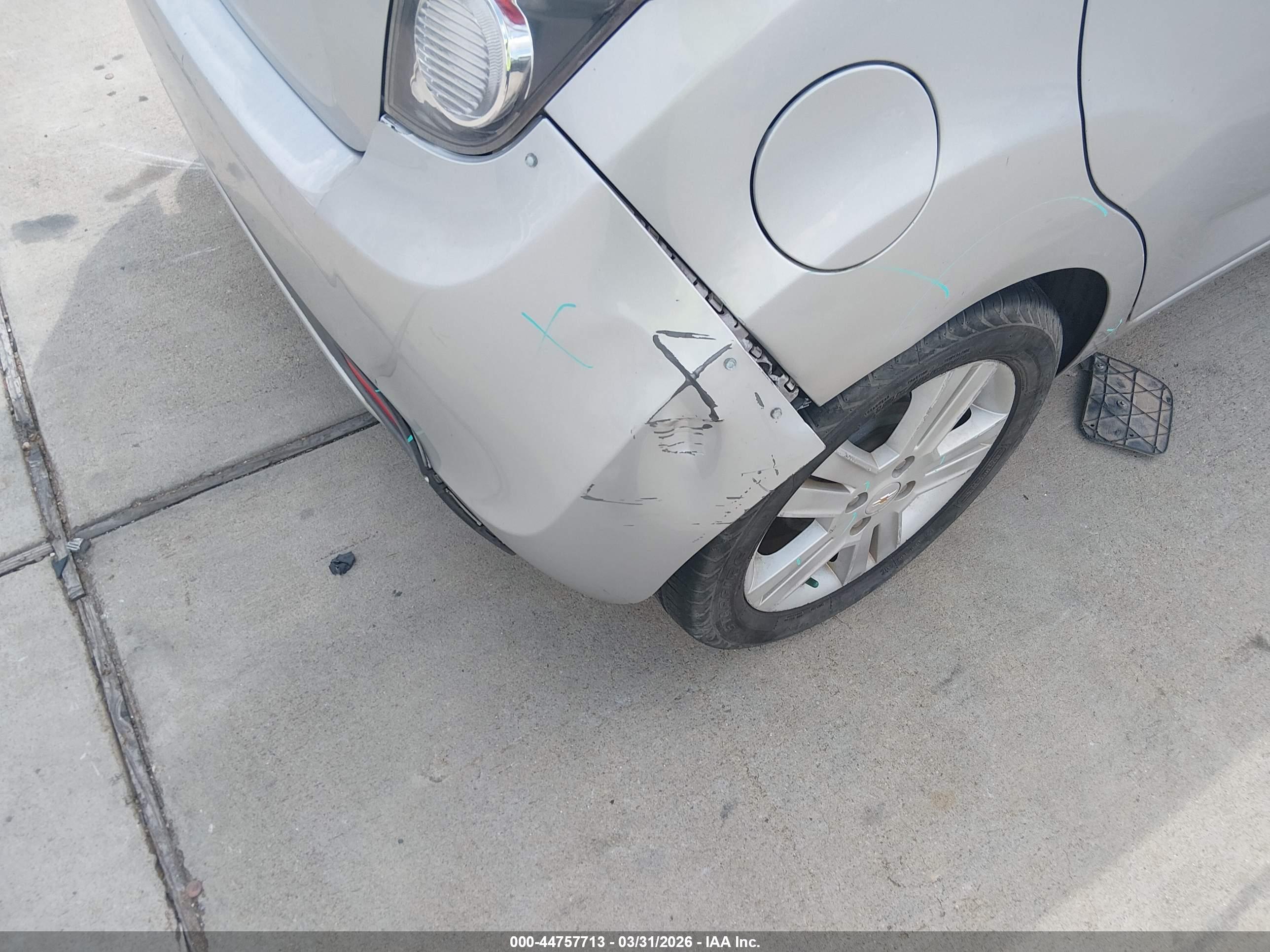 CHEVROLET SPARK image 6