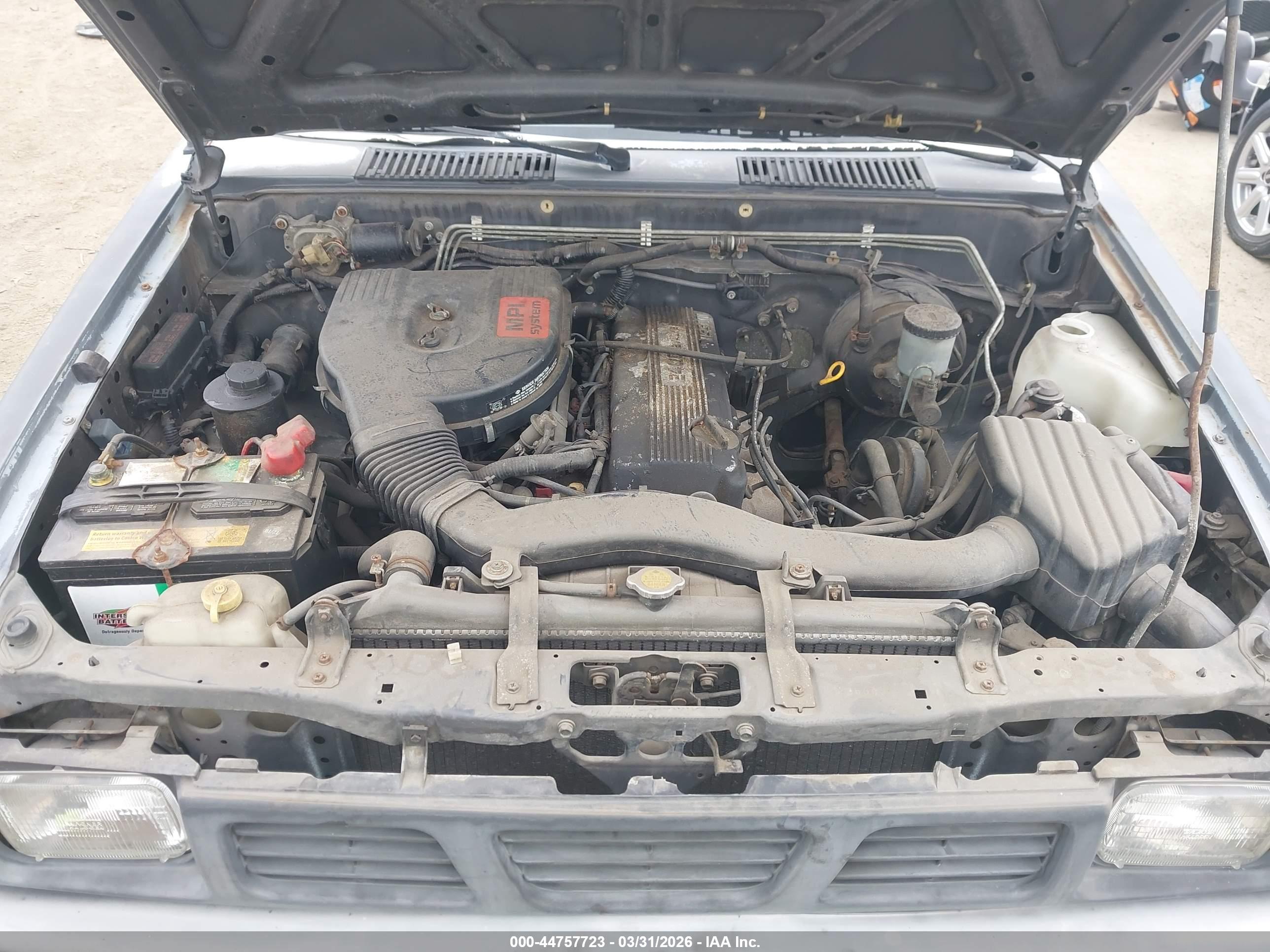 NISSAN TRUCK image 10