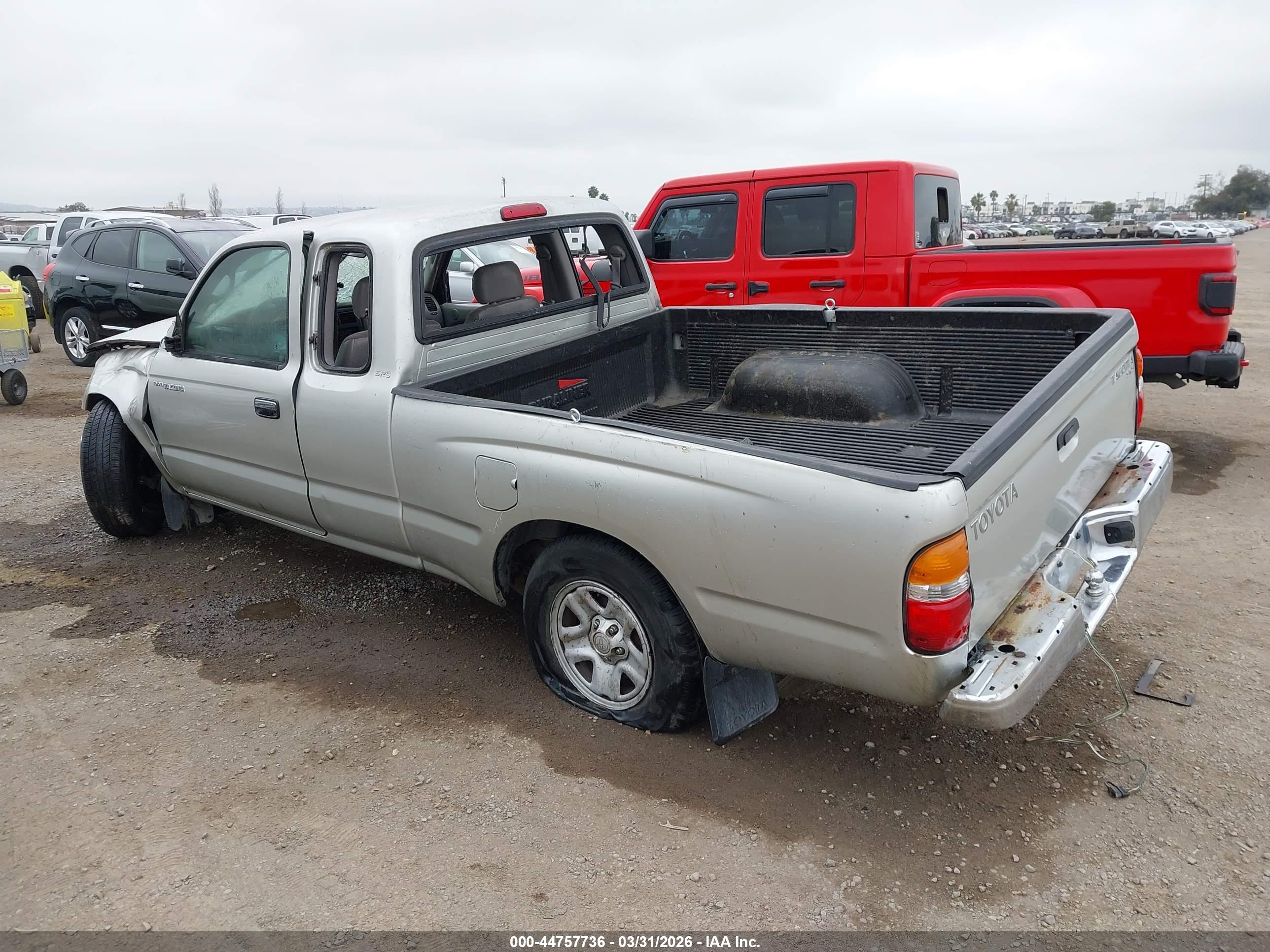 TOYOTA TACOMA image 3