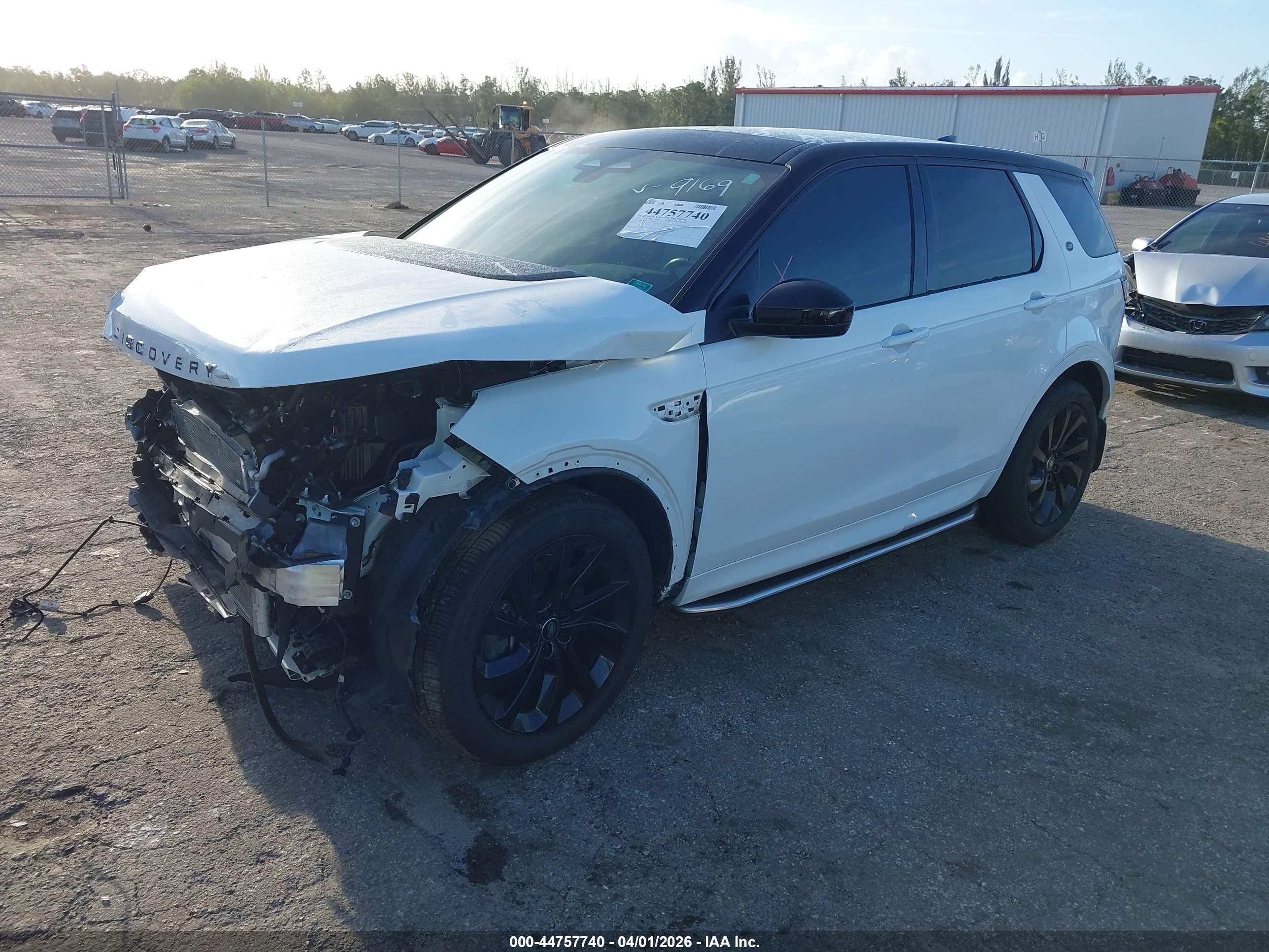 LAND ROVER image 2