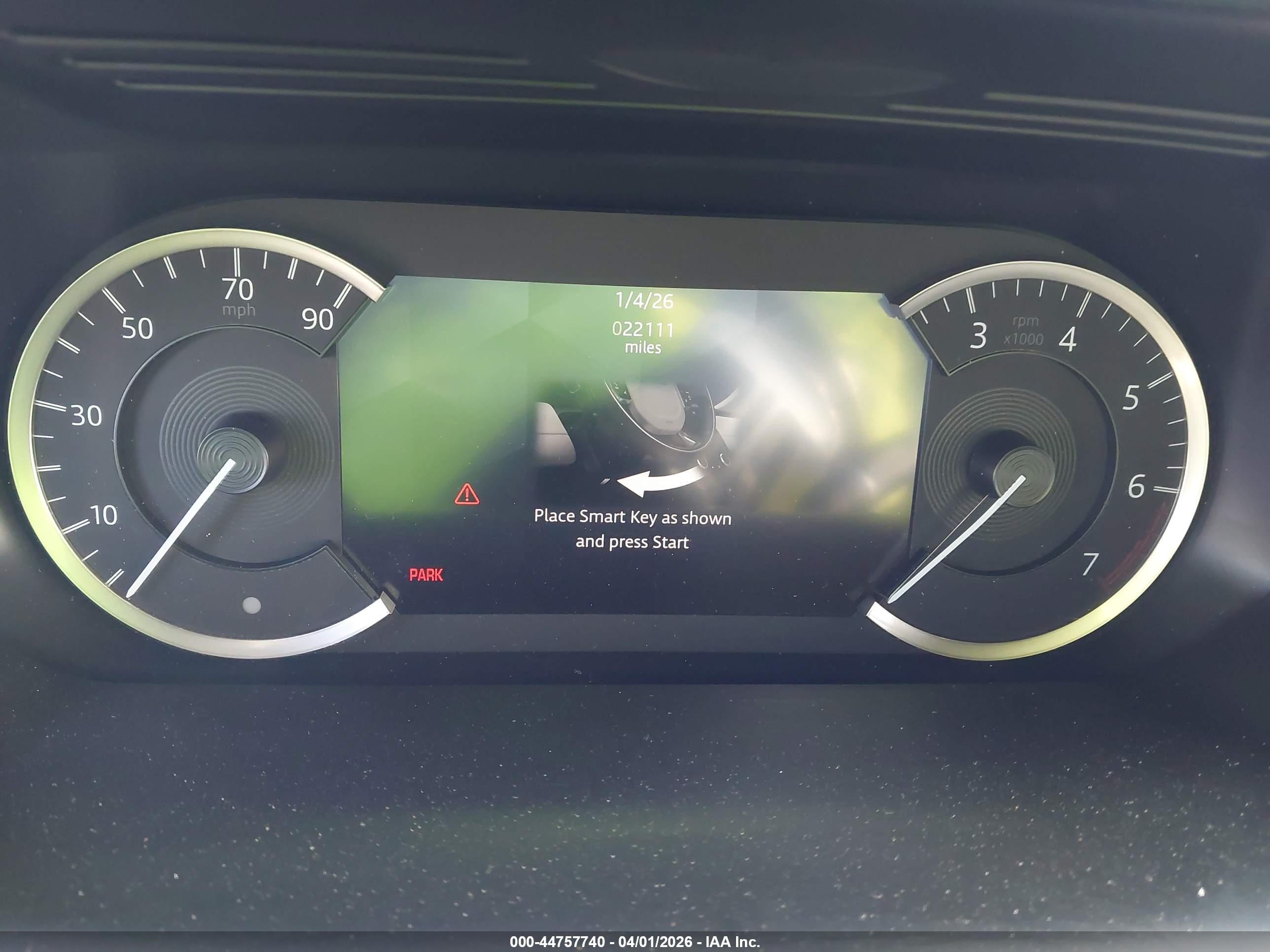 LAND ROVER image 7