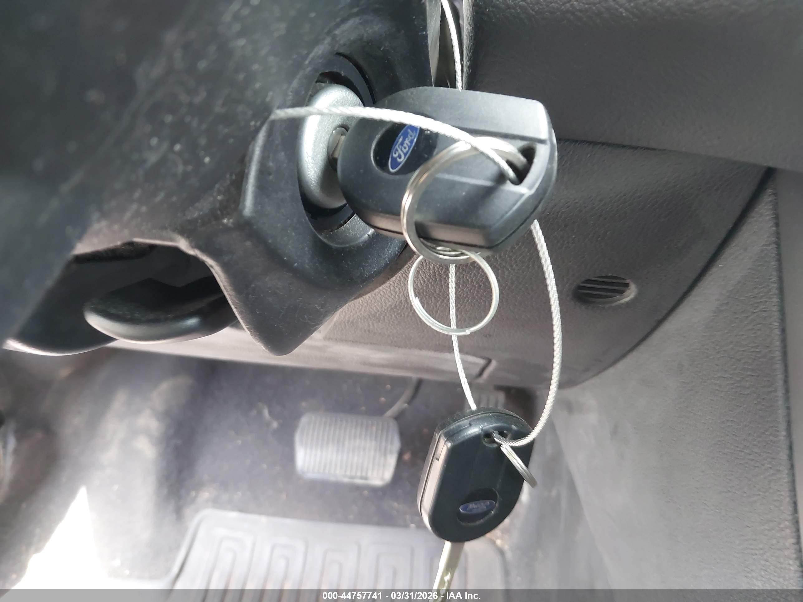 FORD FOCUS image 11