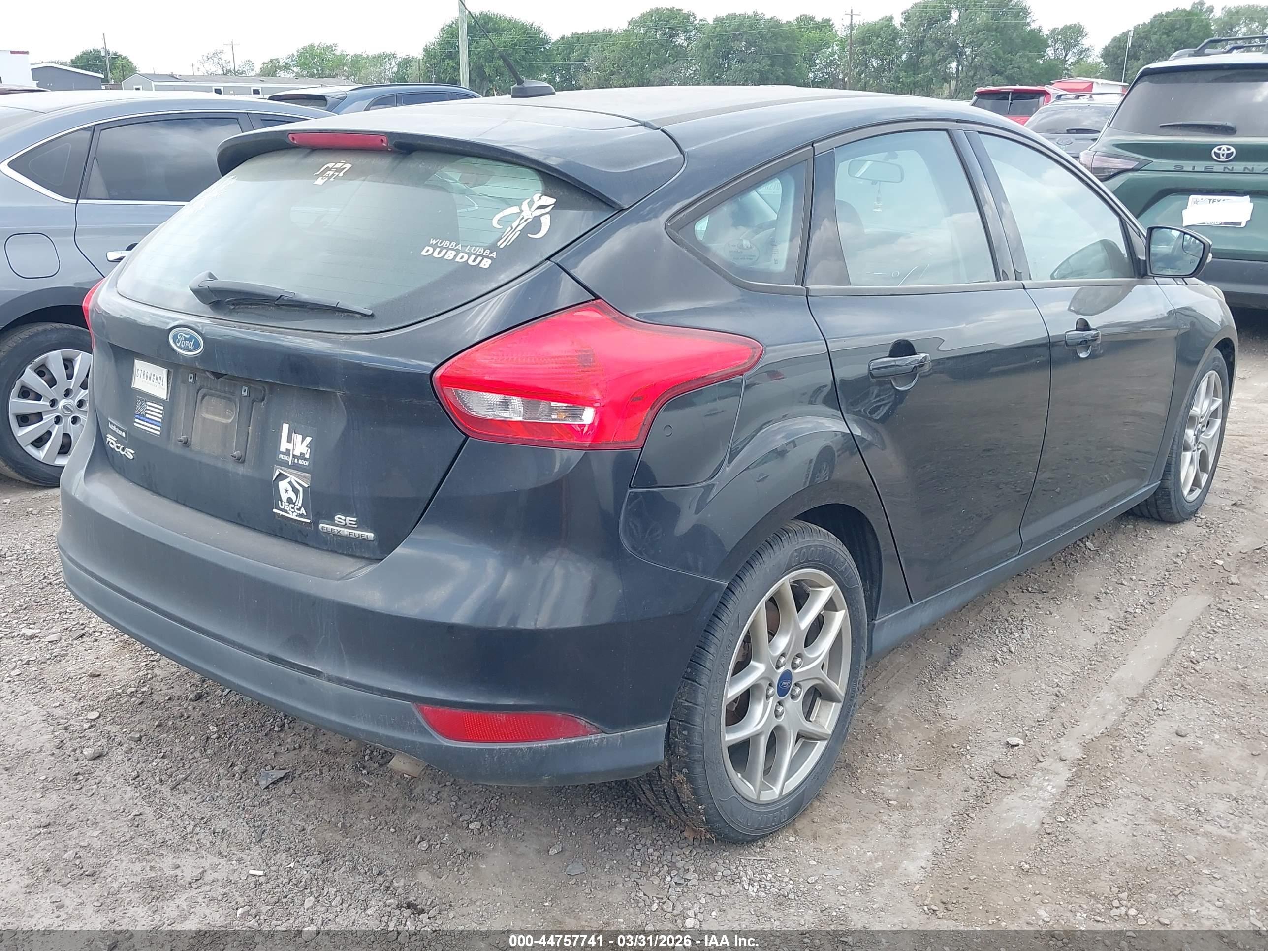 FORD FOCUS image 4