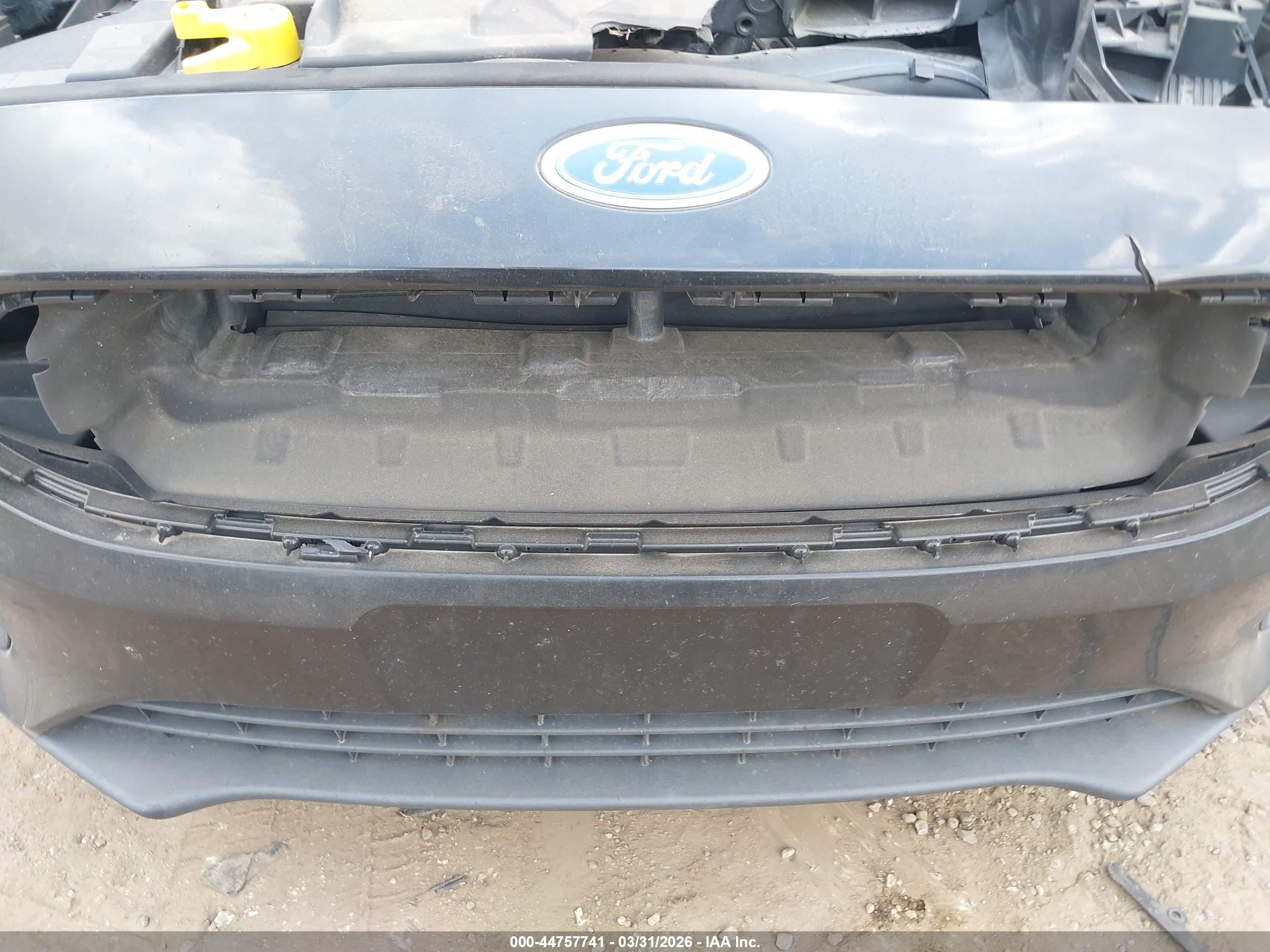 FORD FOCUS image 6