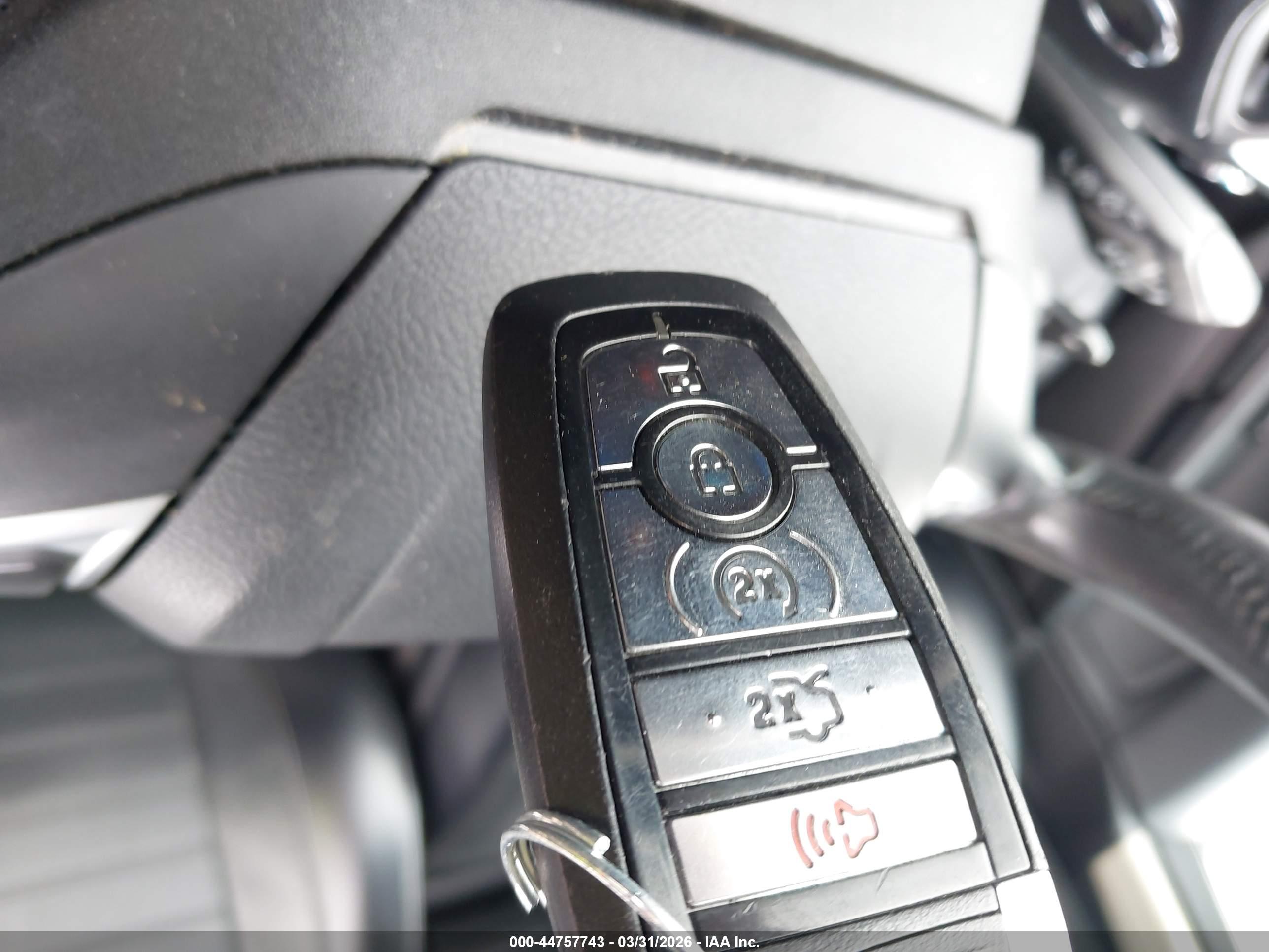 FORD EDGE image 11