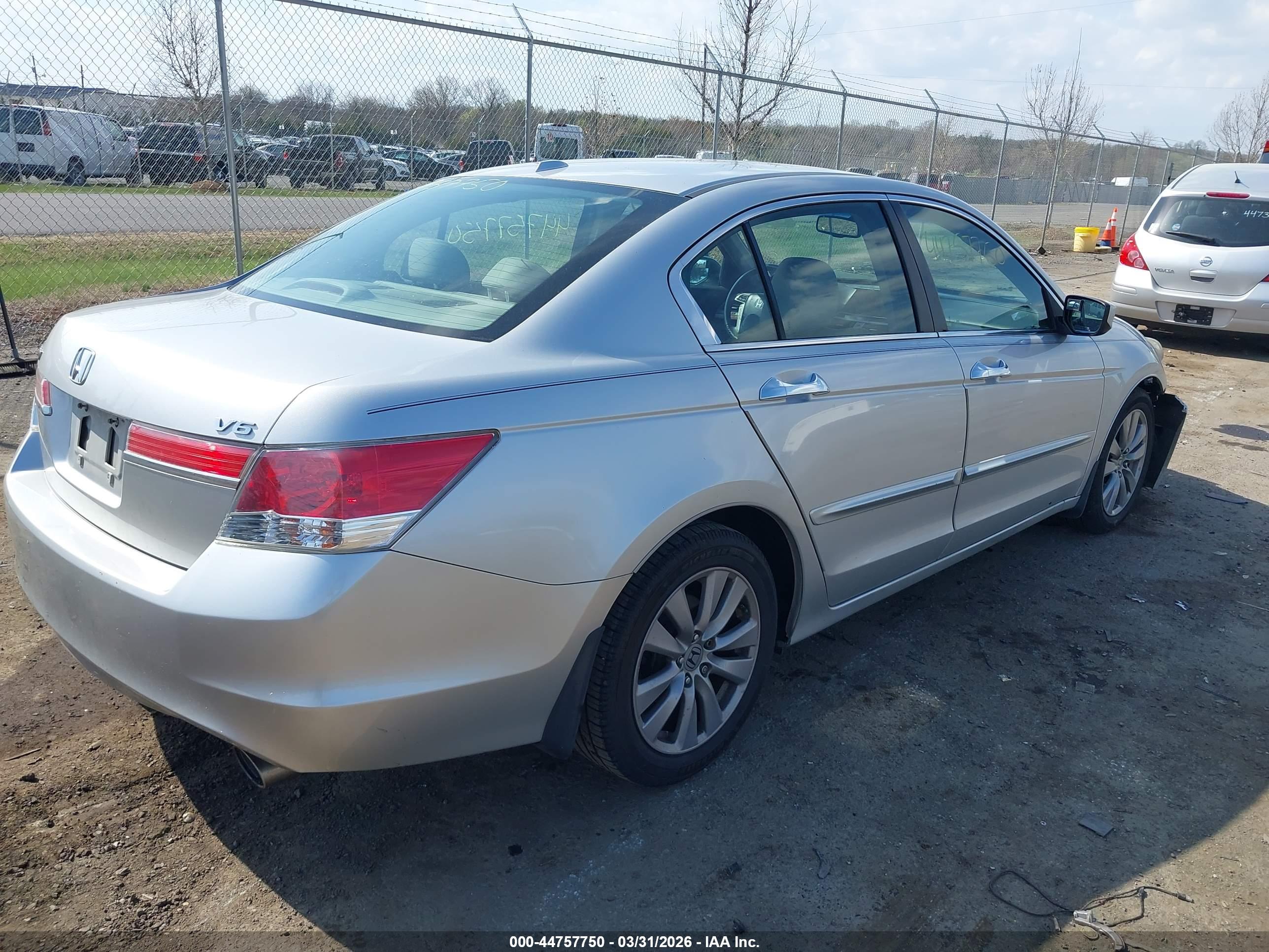 HONDA ACCORD image 4