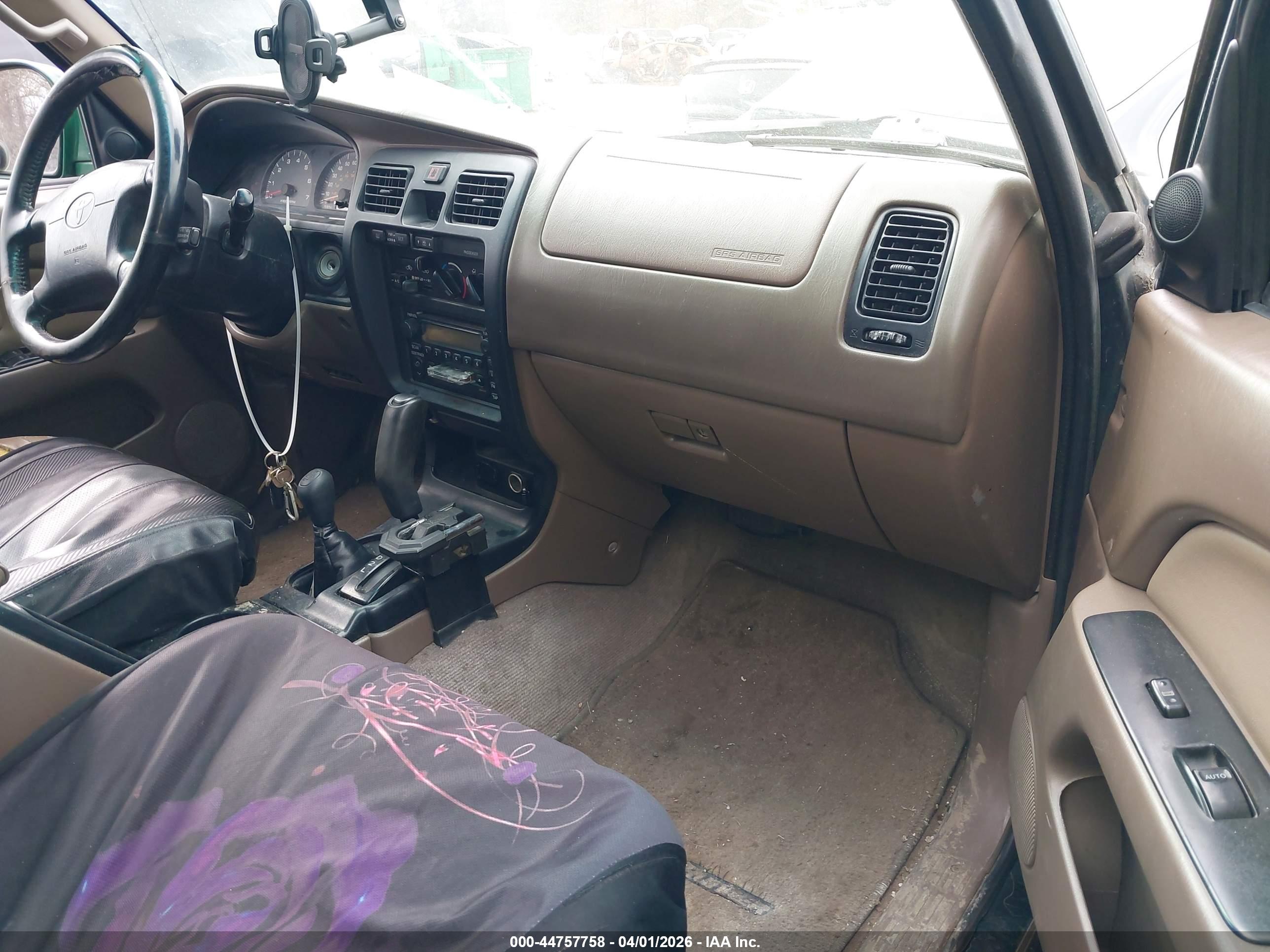 TOYOTA 4RUNNER image 5