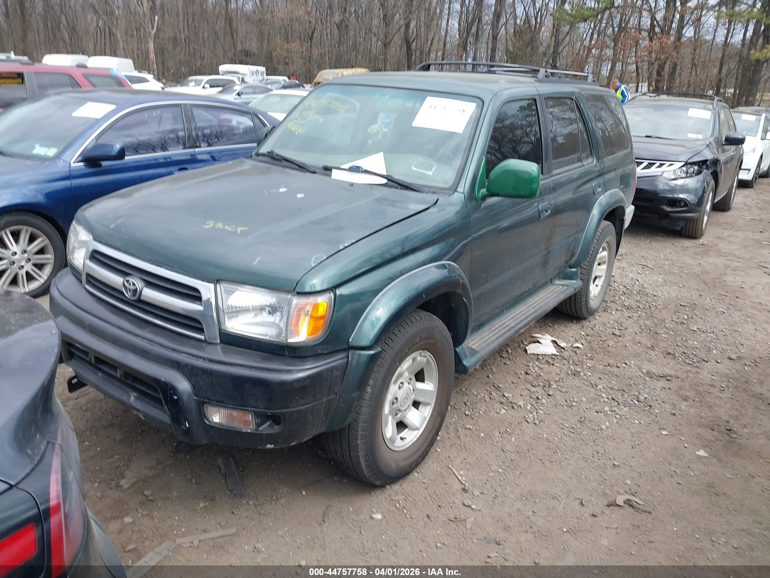 TOYOTA 4RUNNER image 6
