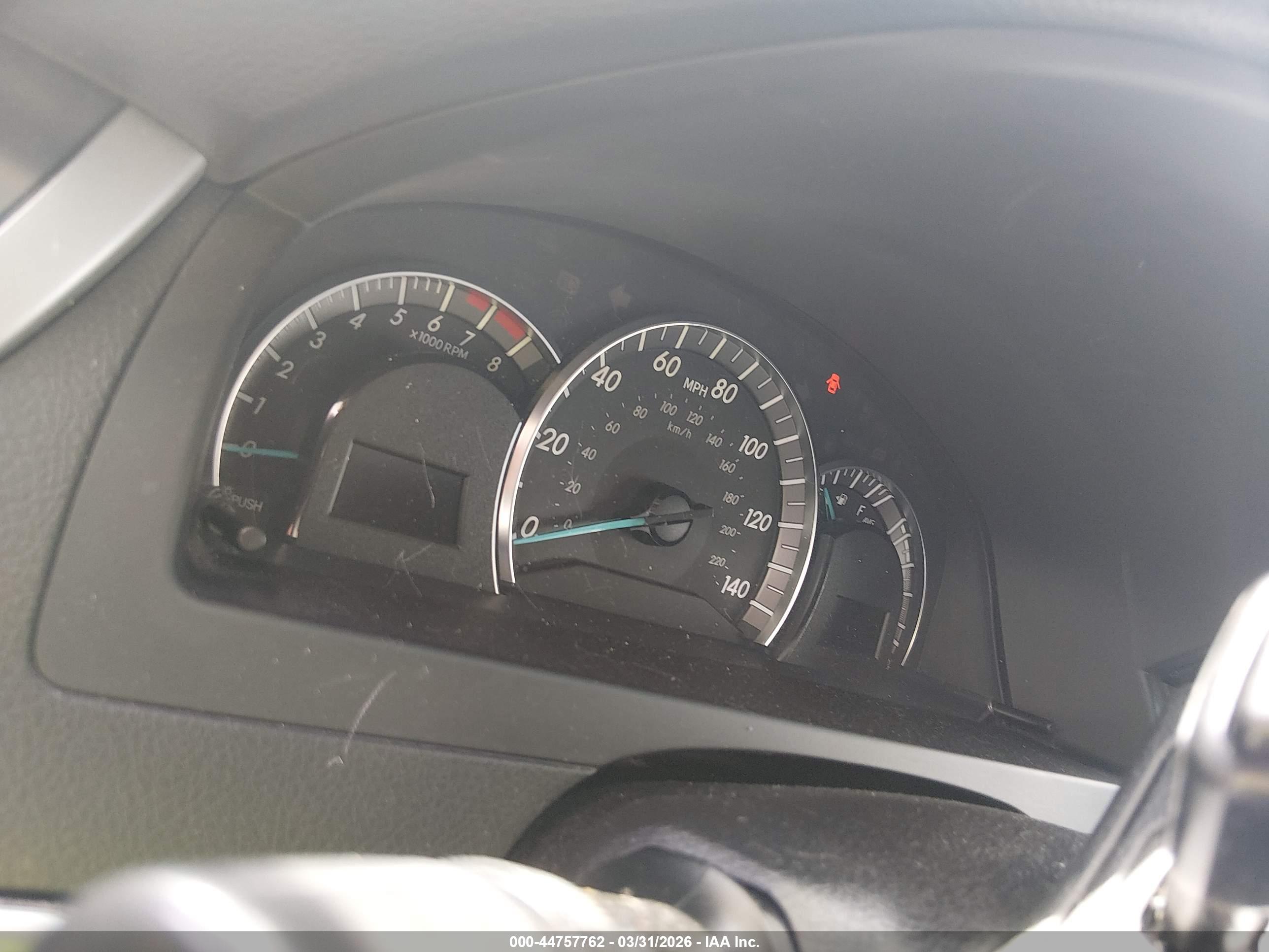 TOYOTA CAMRY image 7