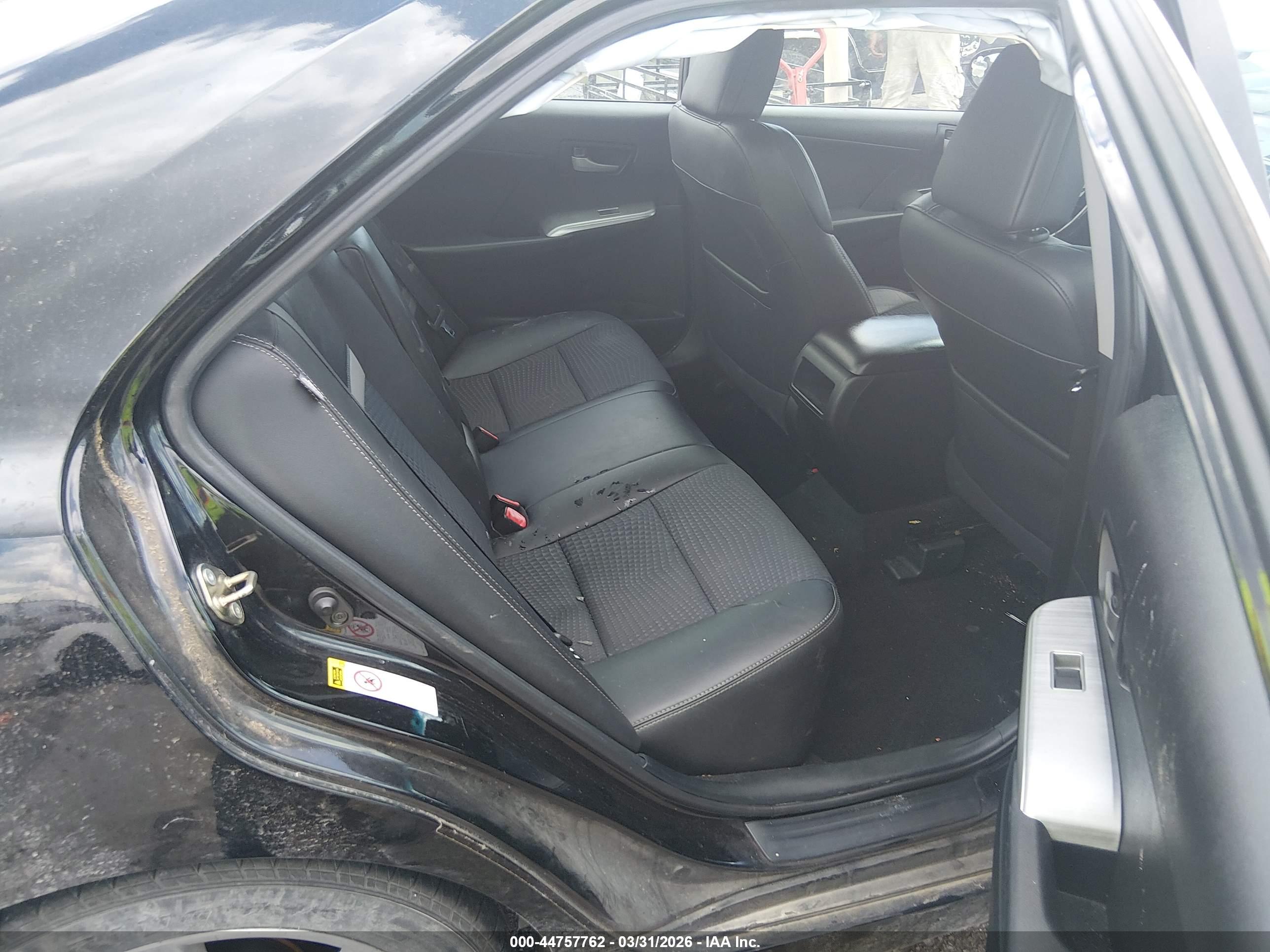 TOYOTA CAMRY image 8