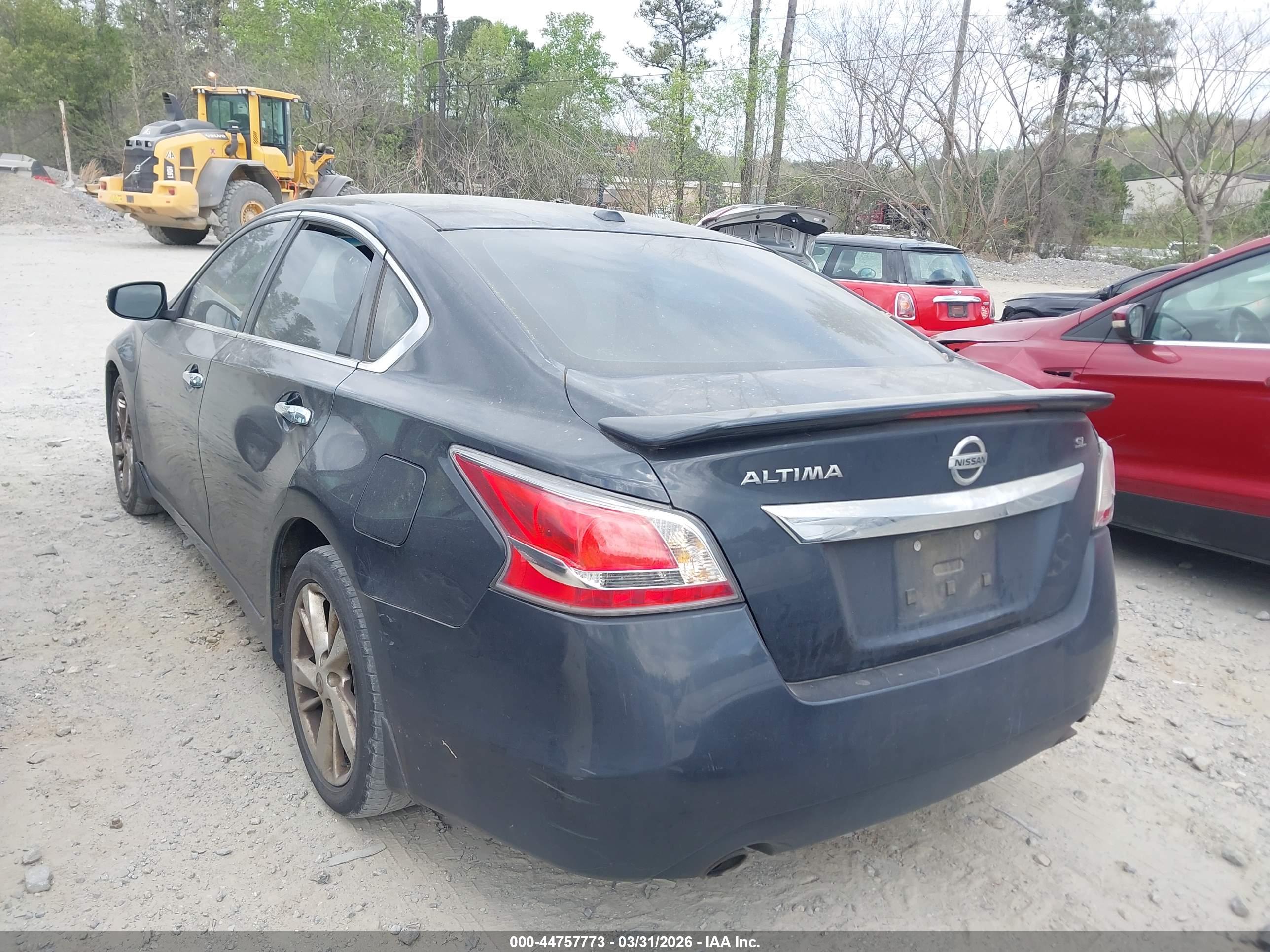 NISSAN ALTIMA image 3
