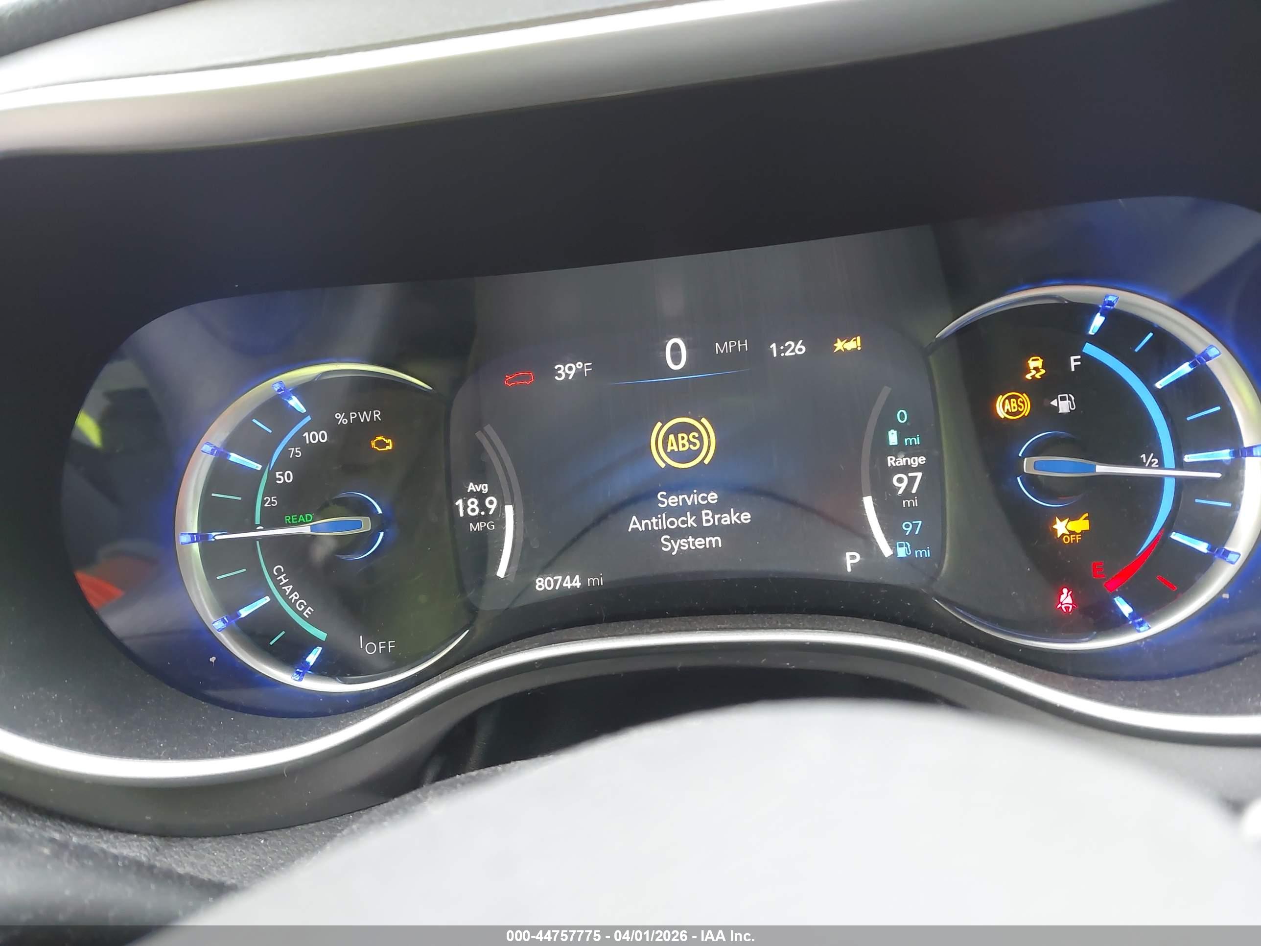 CHRYSLER PACIFICA image 7