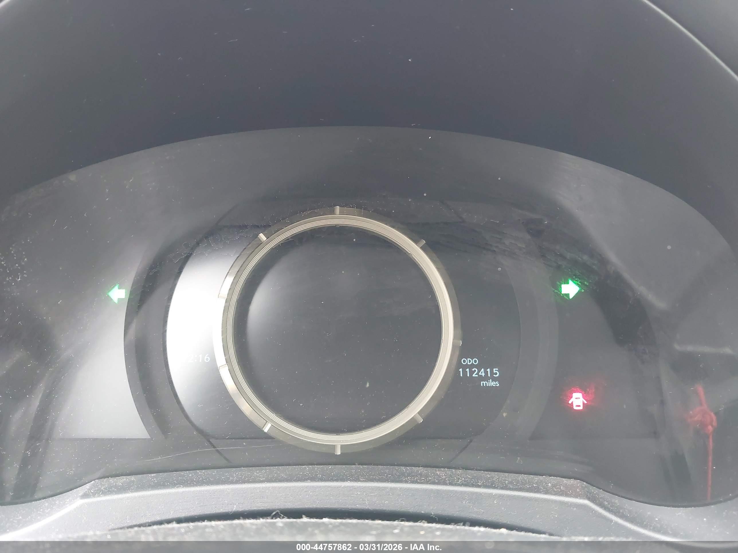 LEXUS IS image 7