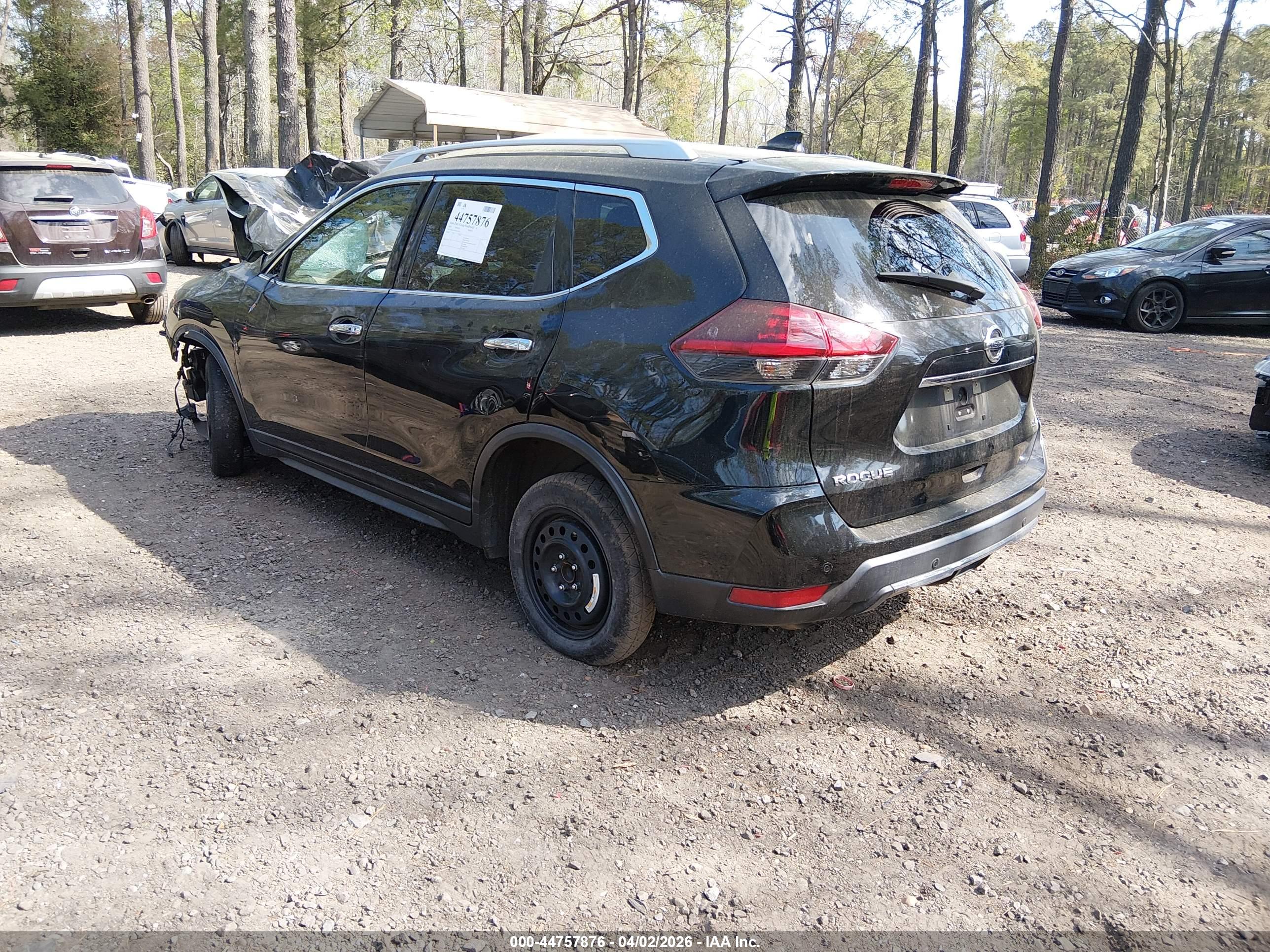 NISSAN ROGUE image 3