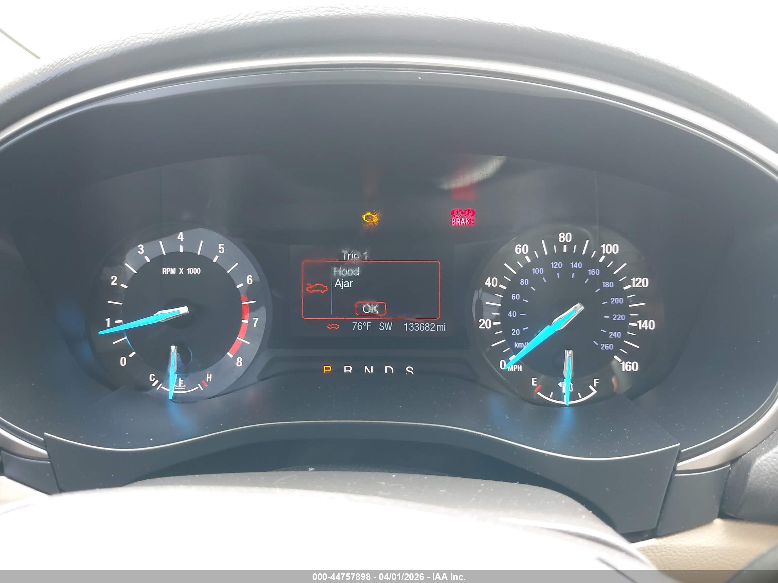 FORD FUSION image 7