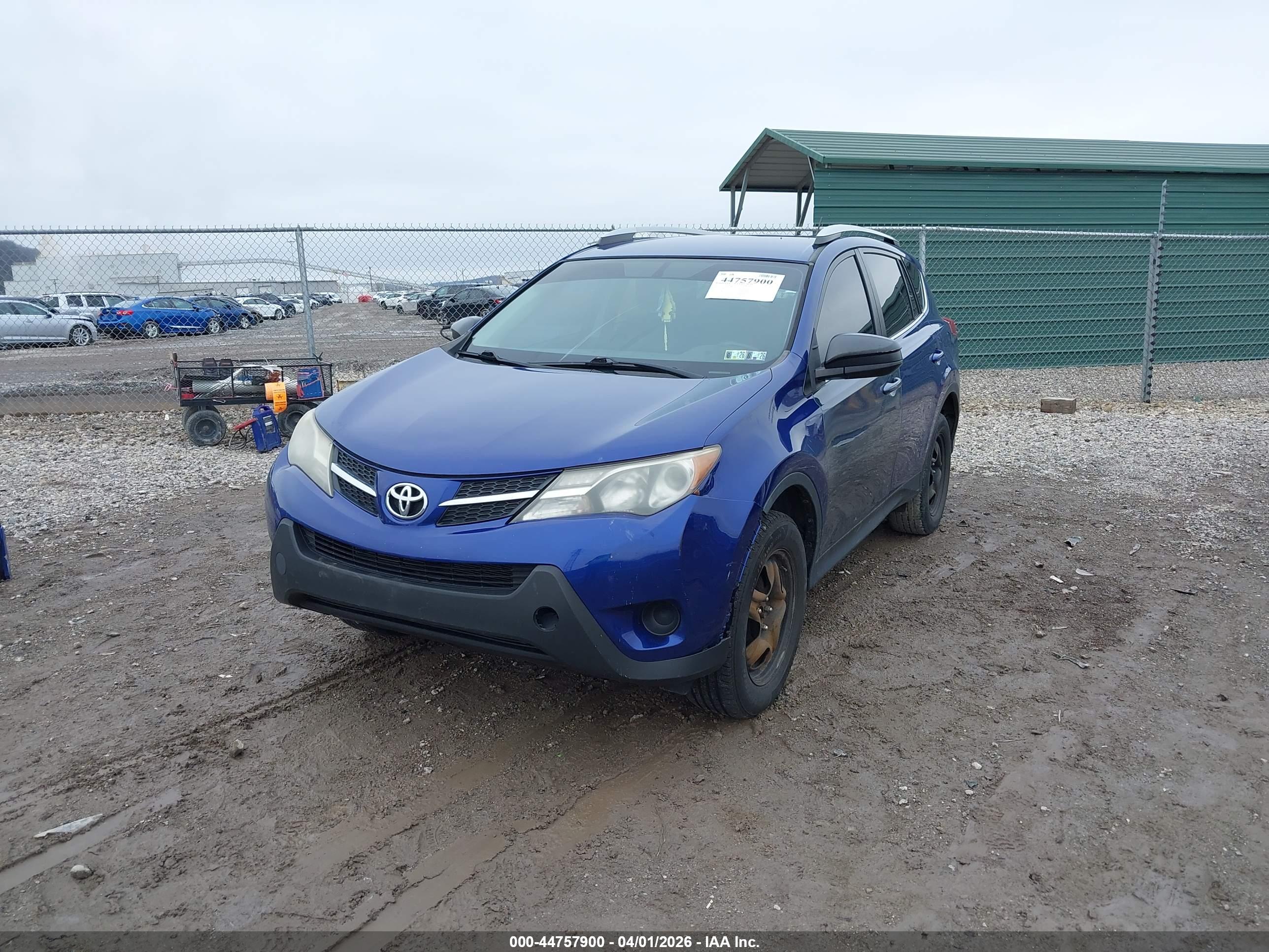 TOYOTA RAV4 image 2