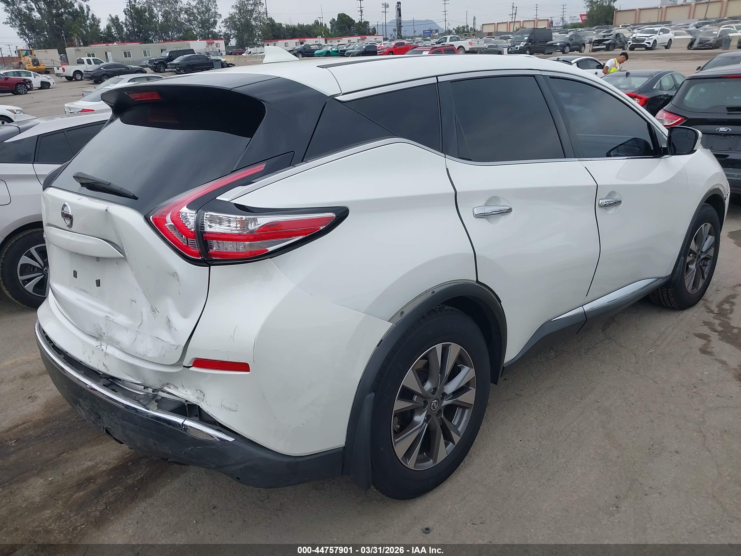 NISSAN MURANO image 4
