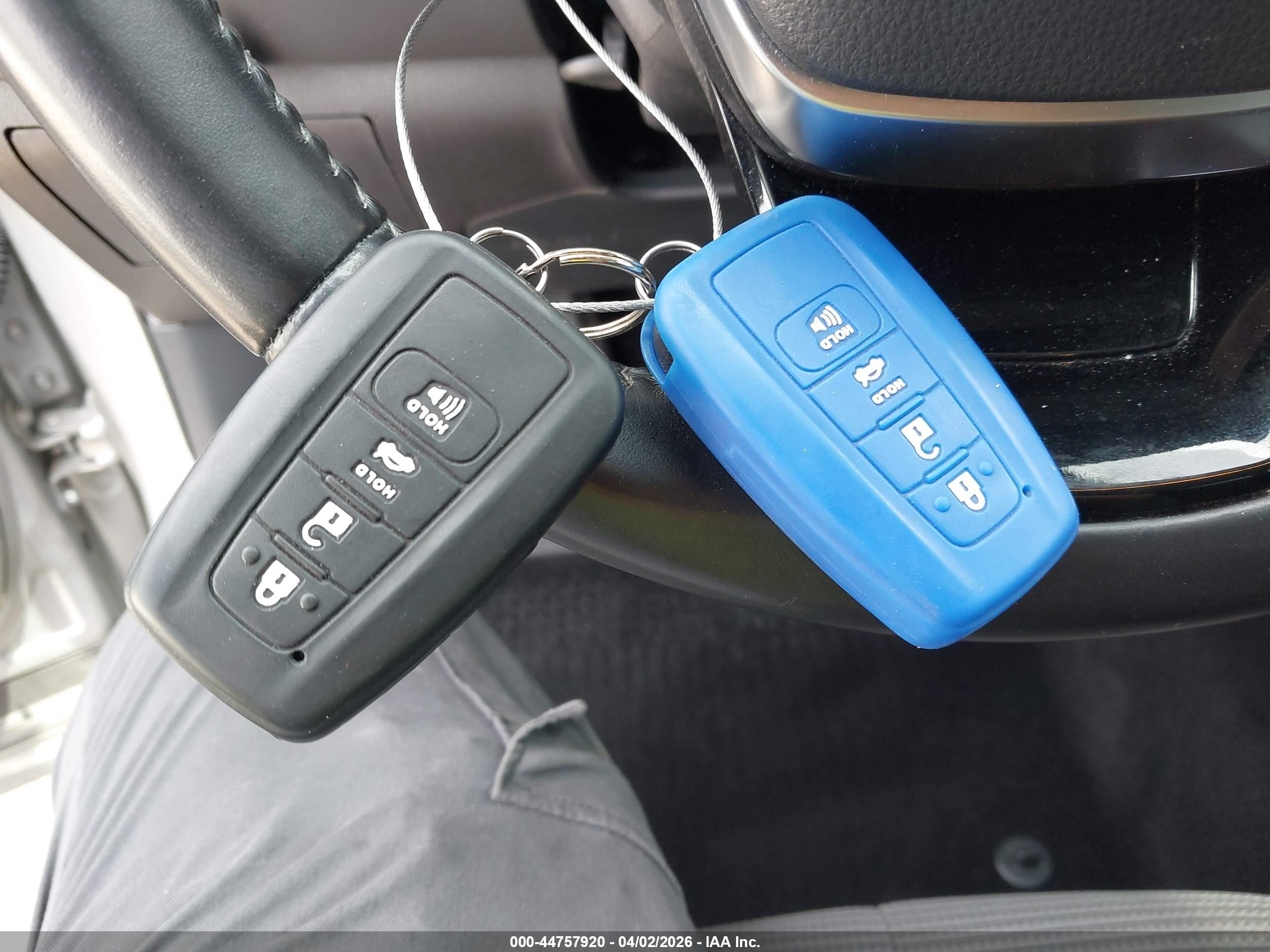 TOYOTA HIGHLANDER image 11