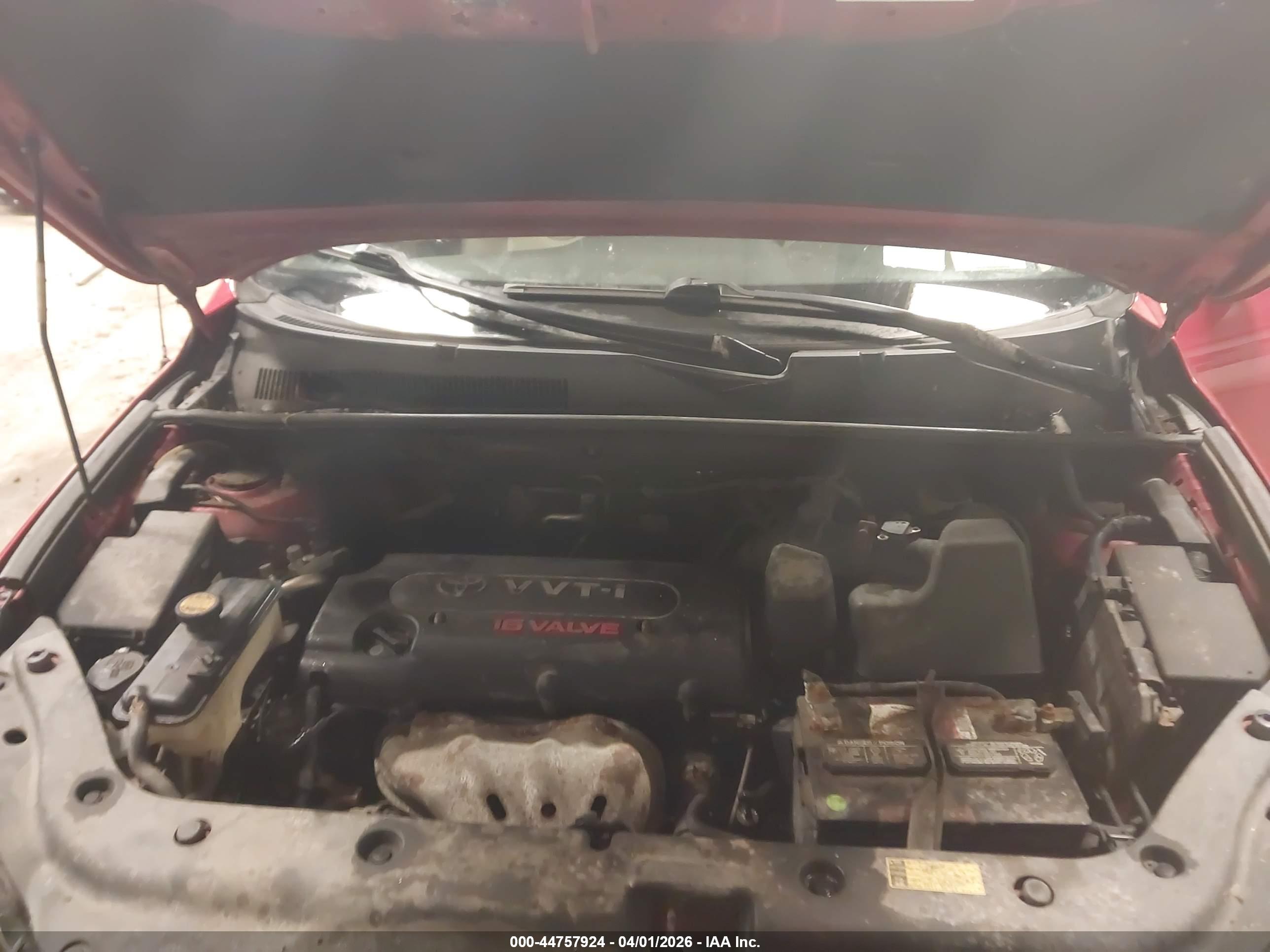 TOYOTA RAV4 image 10