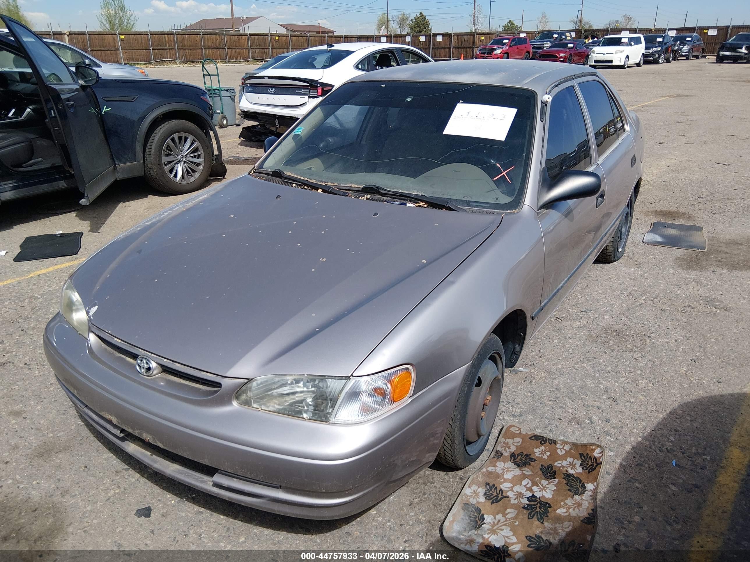 TOYOTA COROLLA image 2