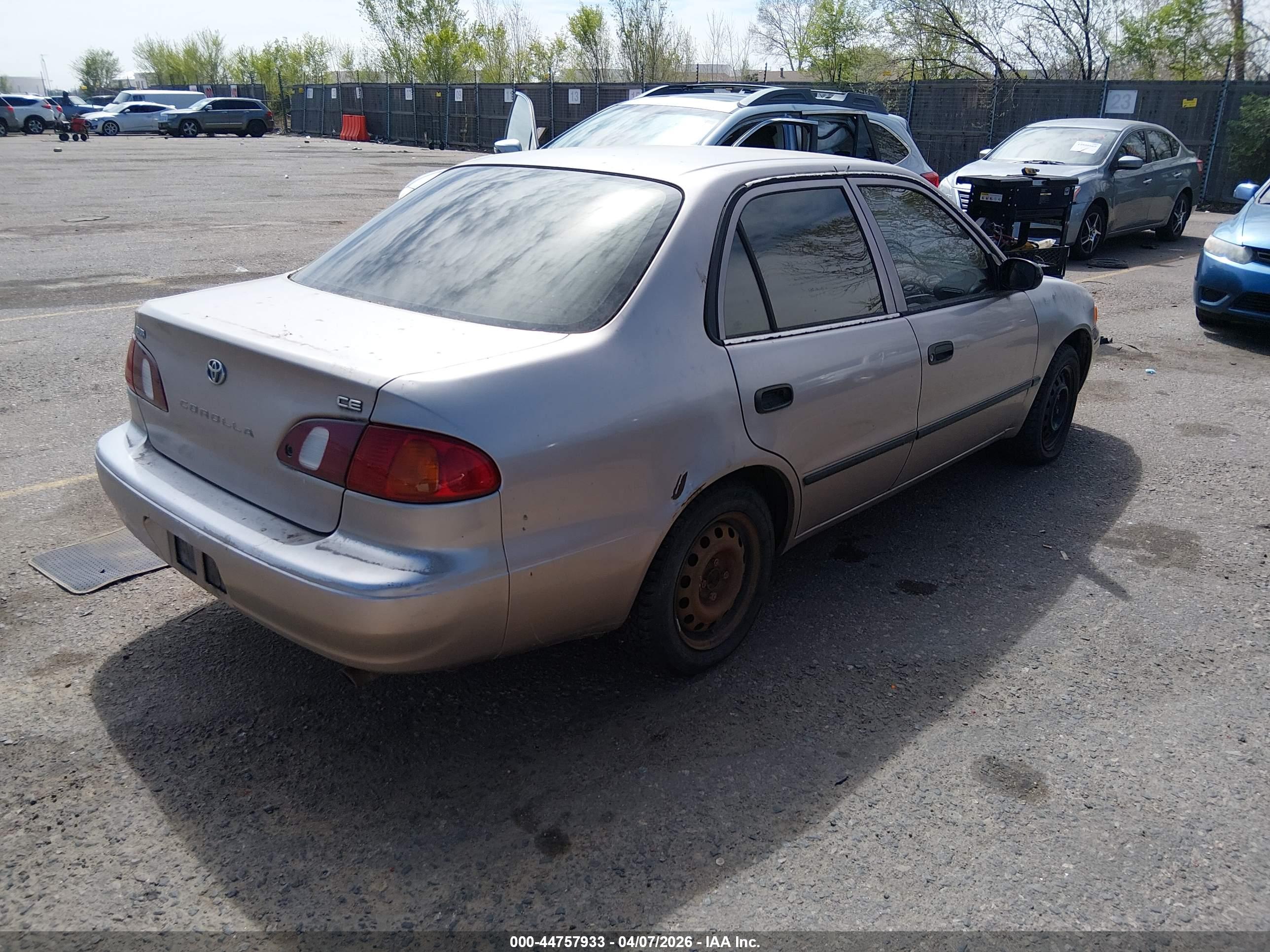 TOYOTA COROLLA image 4