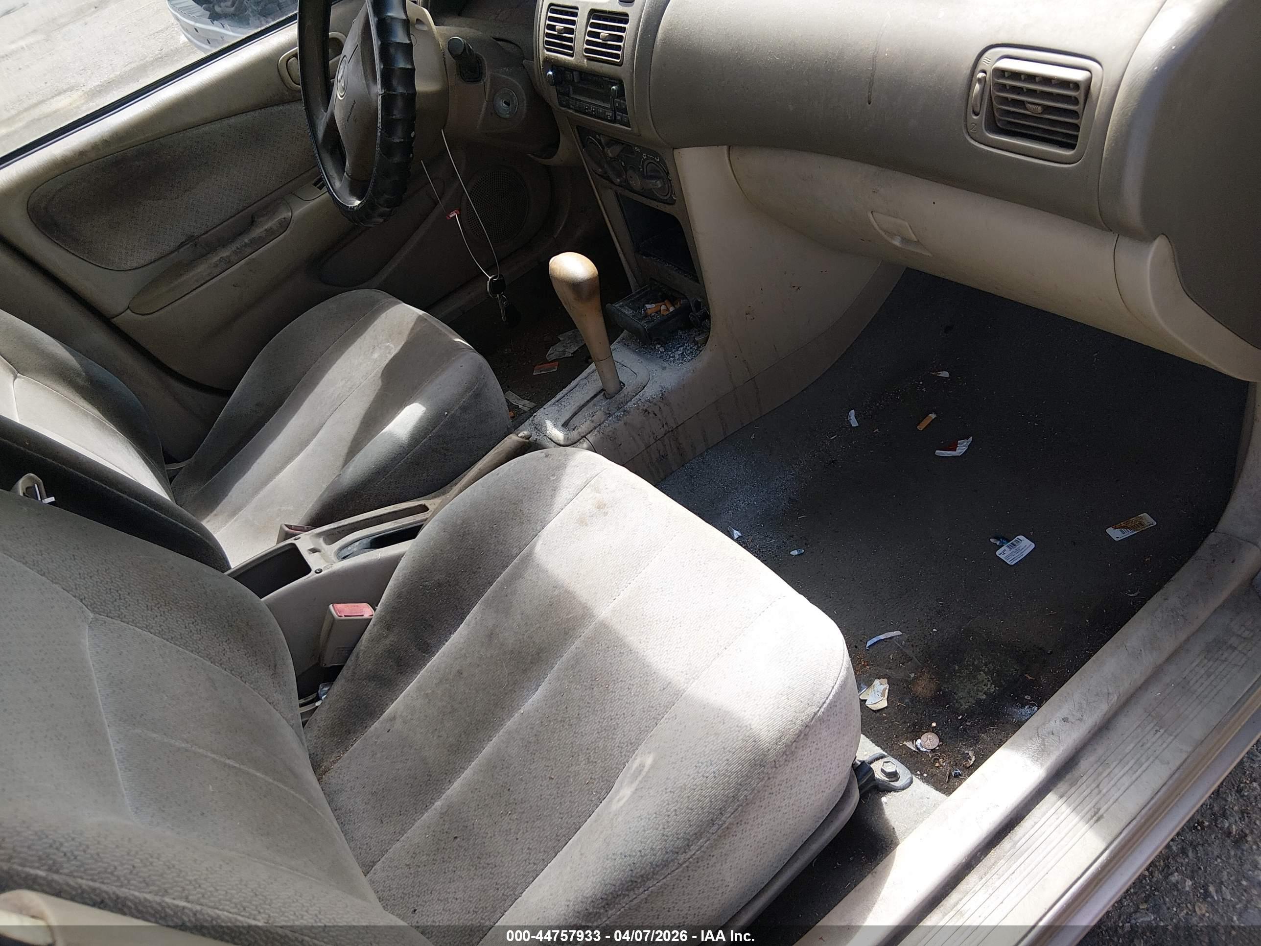 TOYOTA COROLLA image 5
