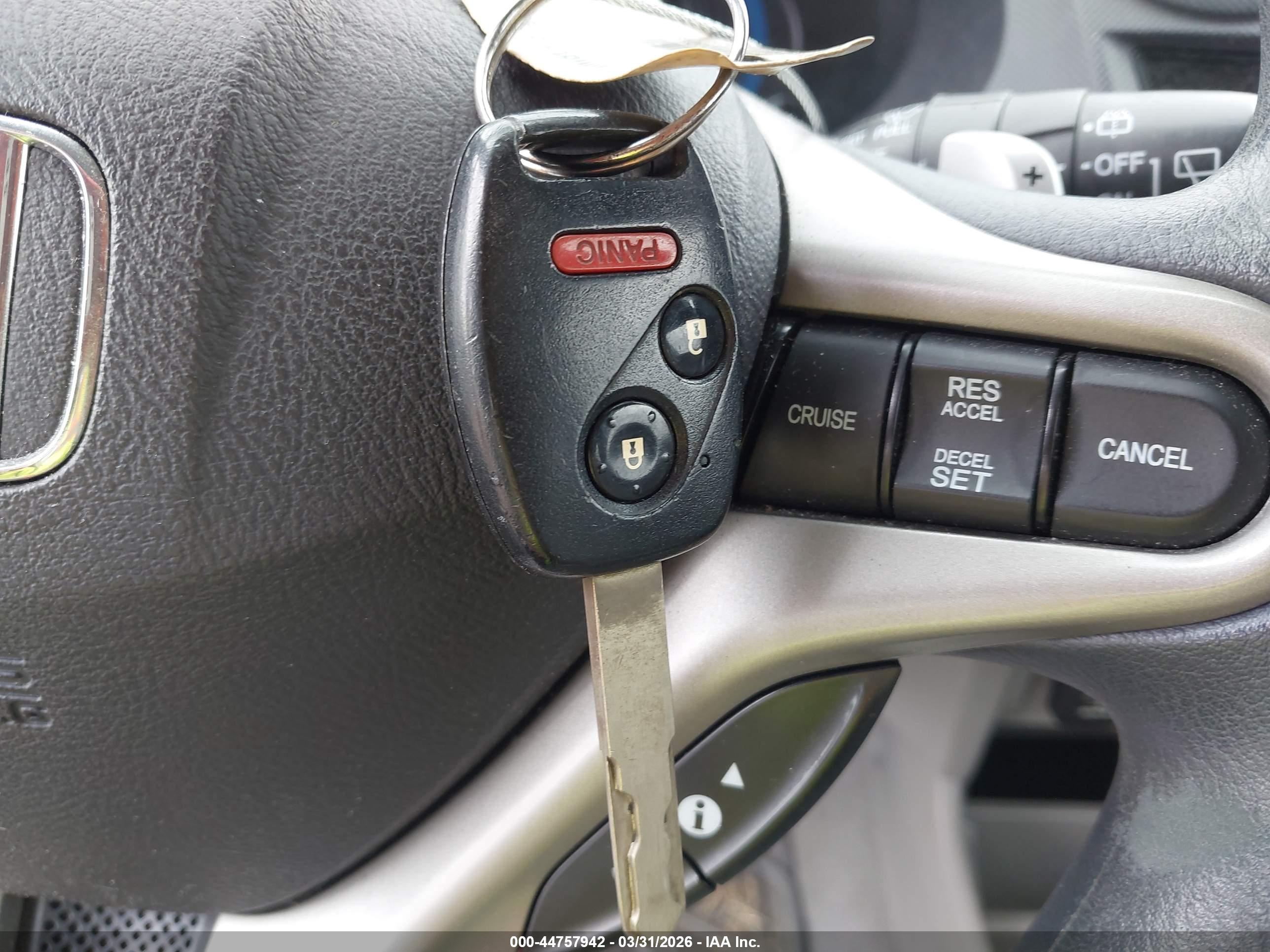 HONDA INSIGHT image 11