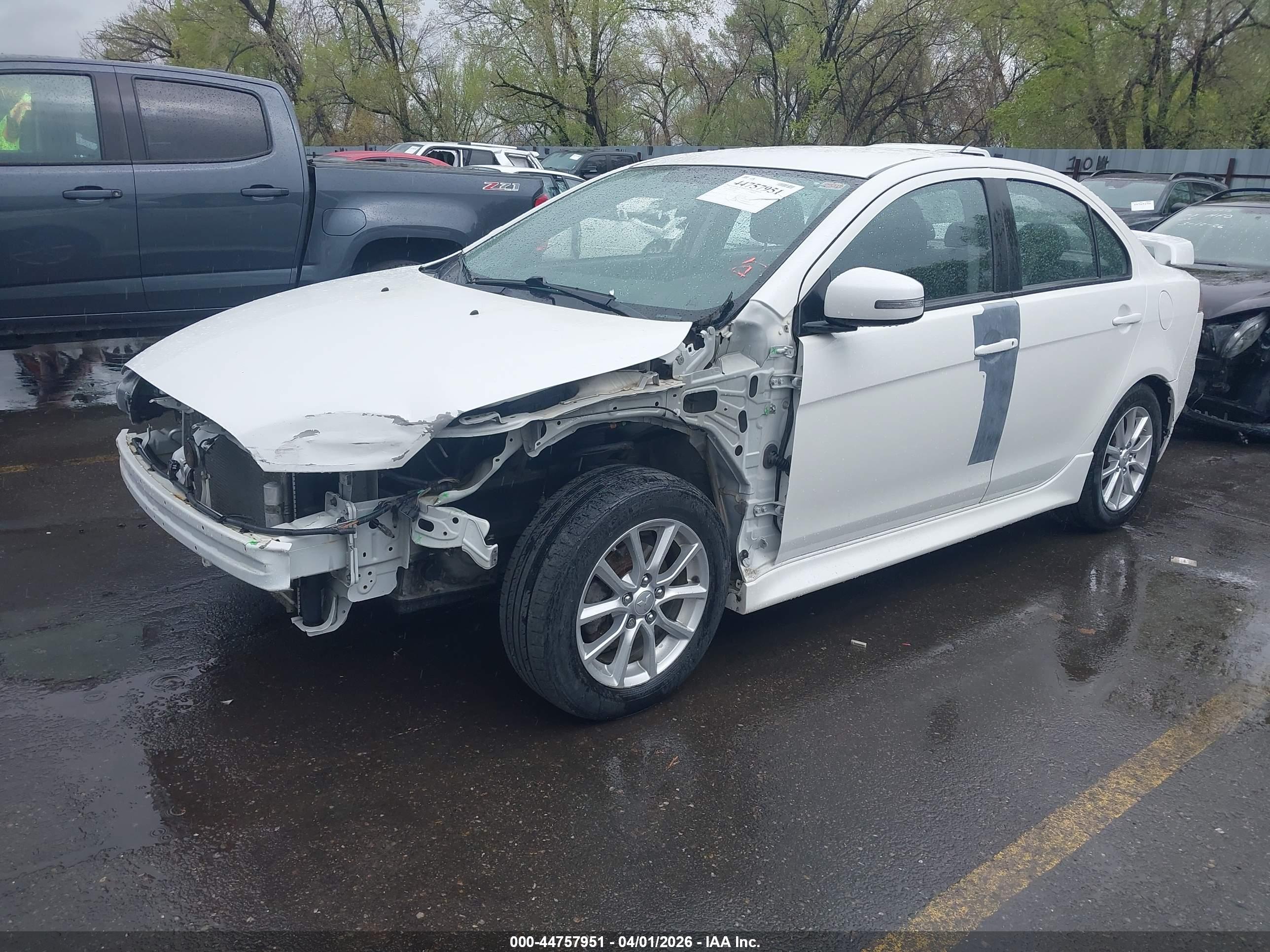 MITSUBISHI LANCER image 2