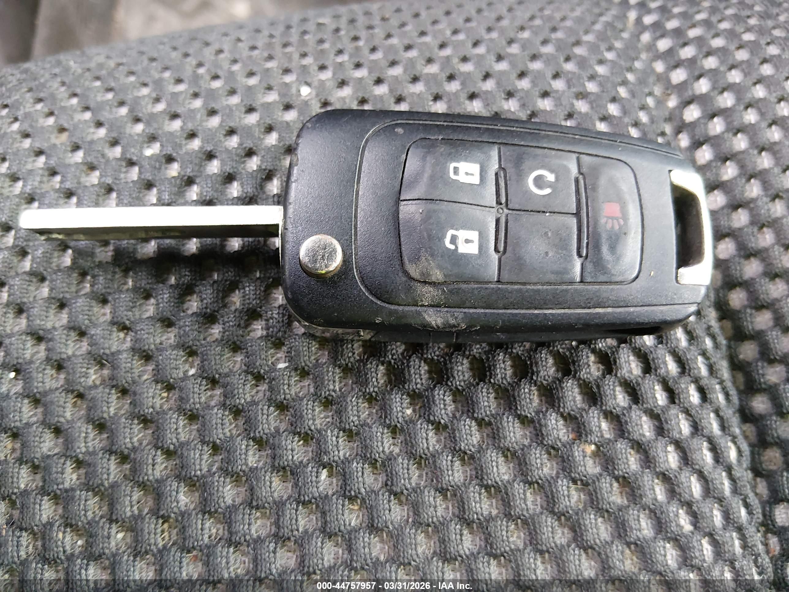 GMC TERRAIN image 11