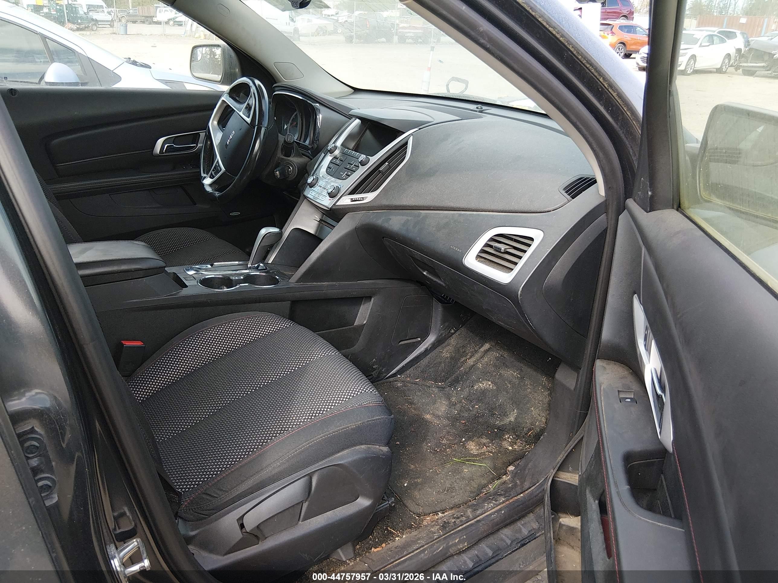 GMC TERRAIN image 5