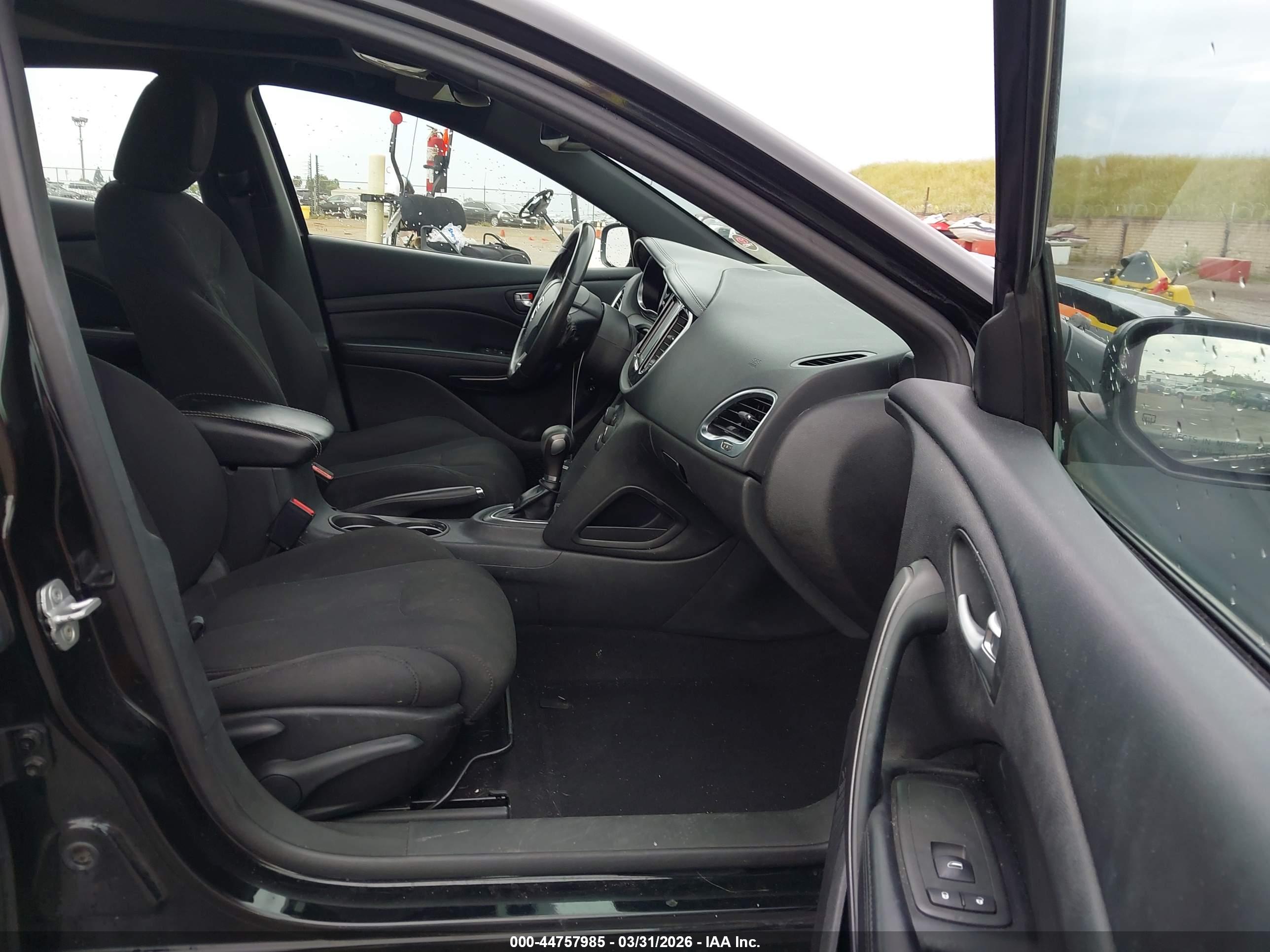 DODGE DART image 5