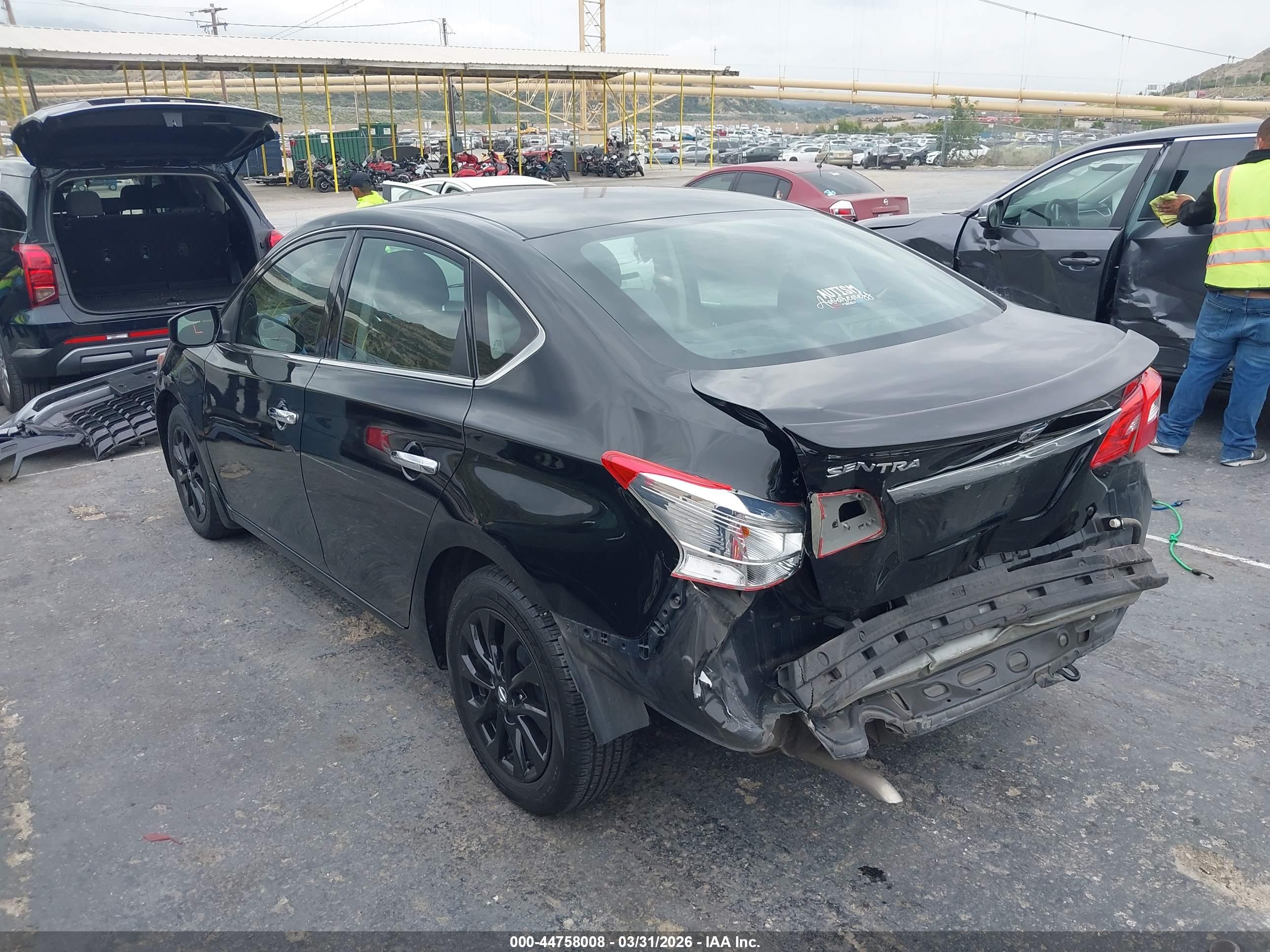 NISSAN SENTRA image 3