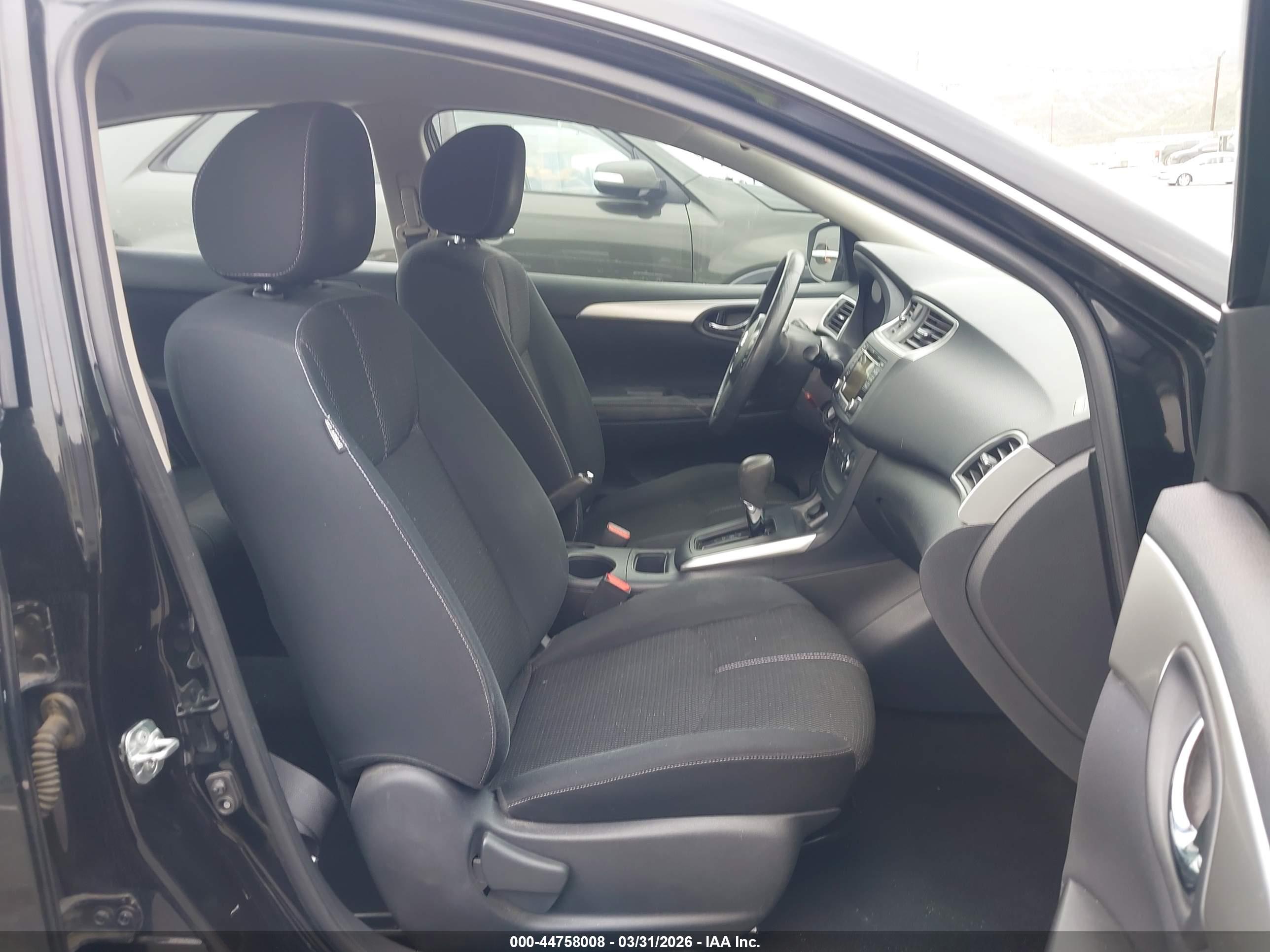 NISSAN SENTRA image 5