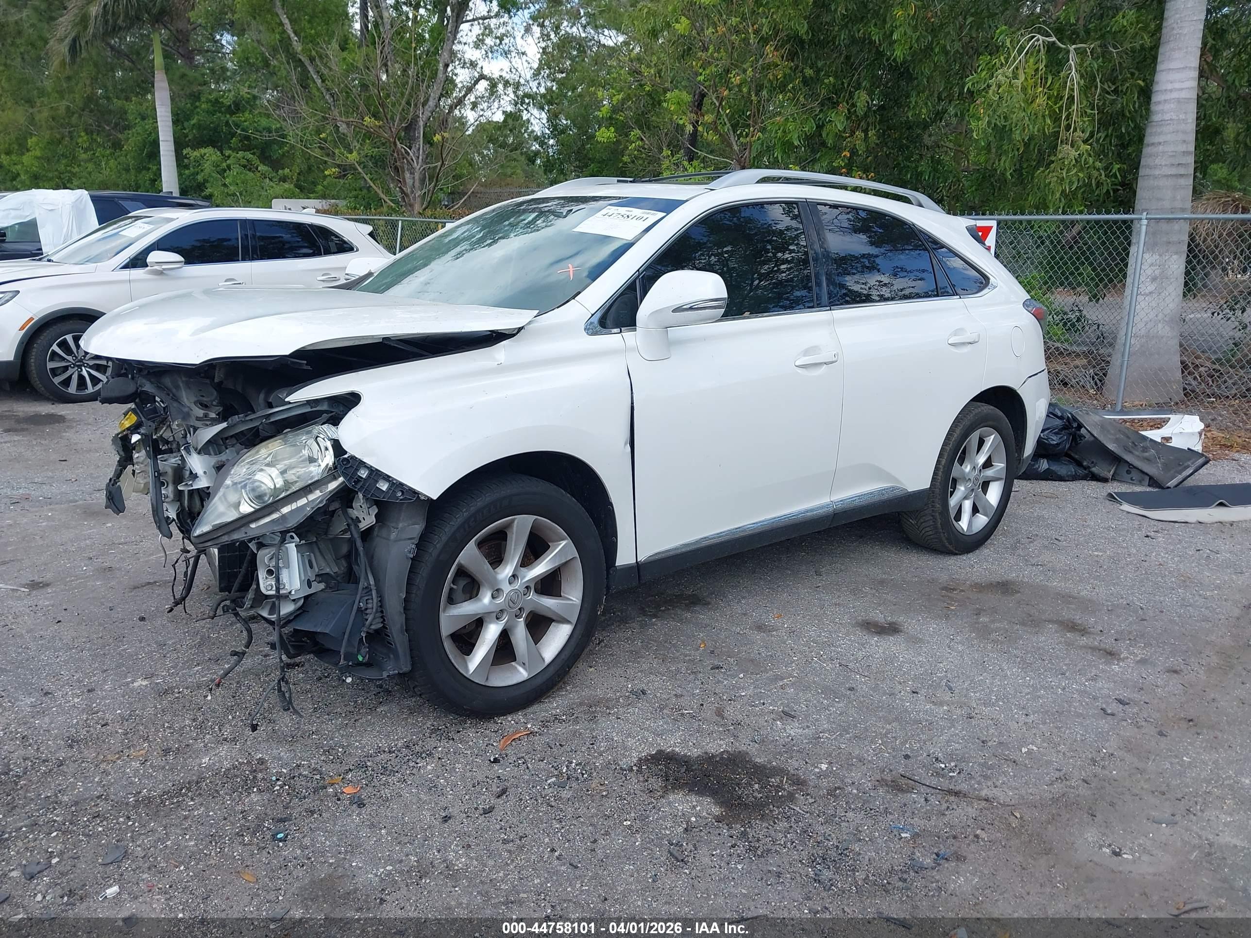 LEXUS RX image 2