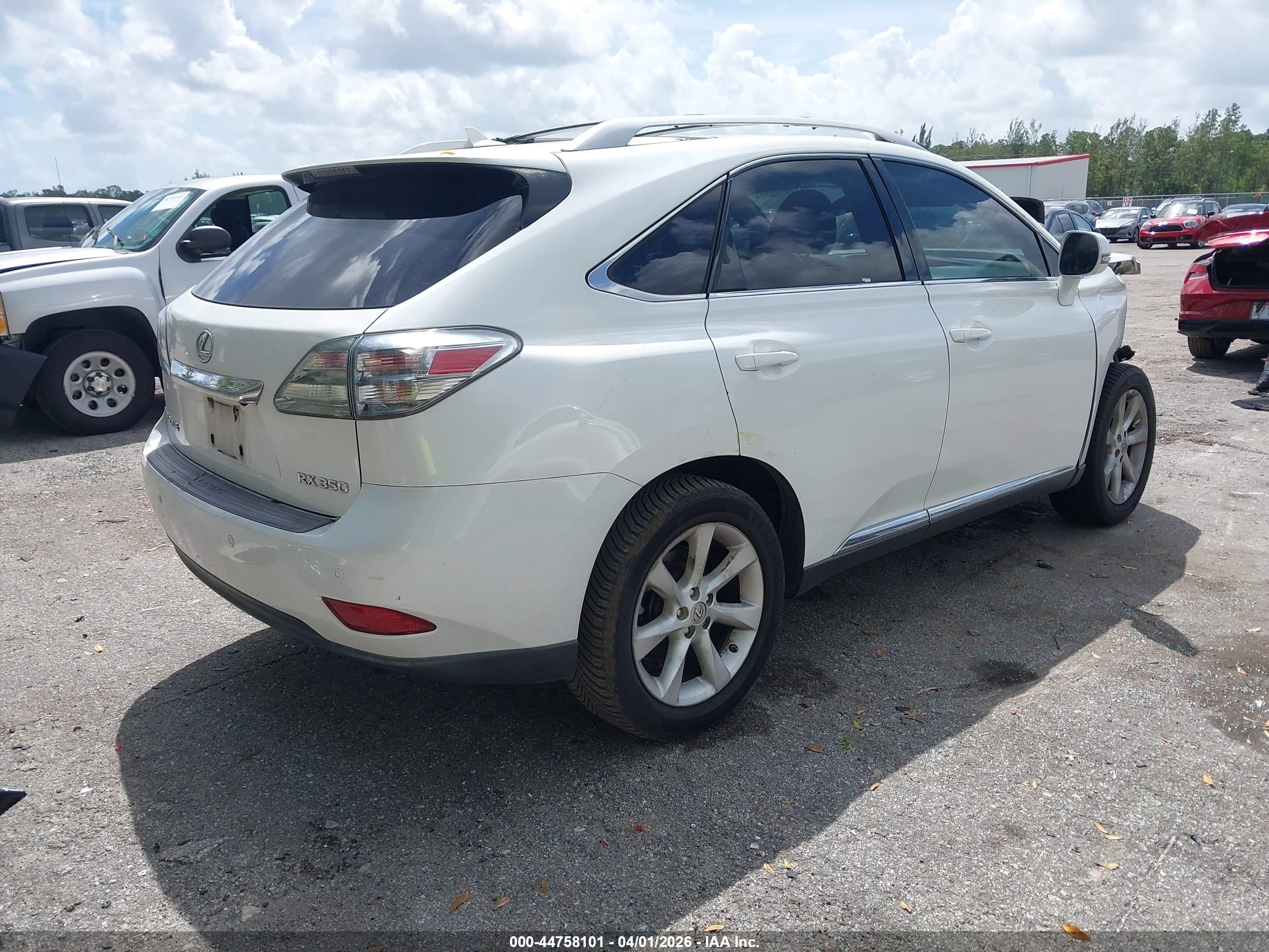 LEXUS RX image 4