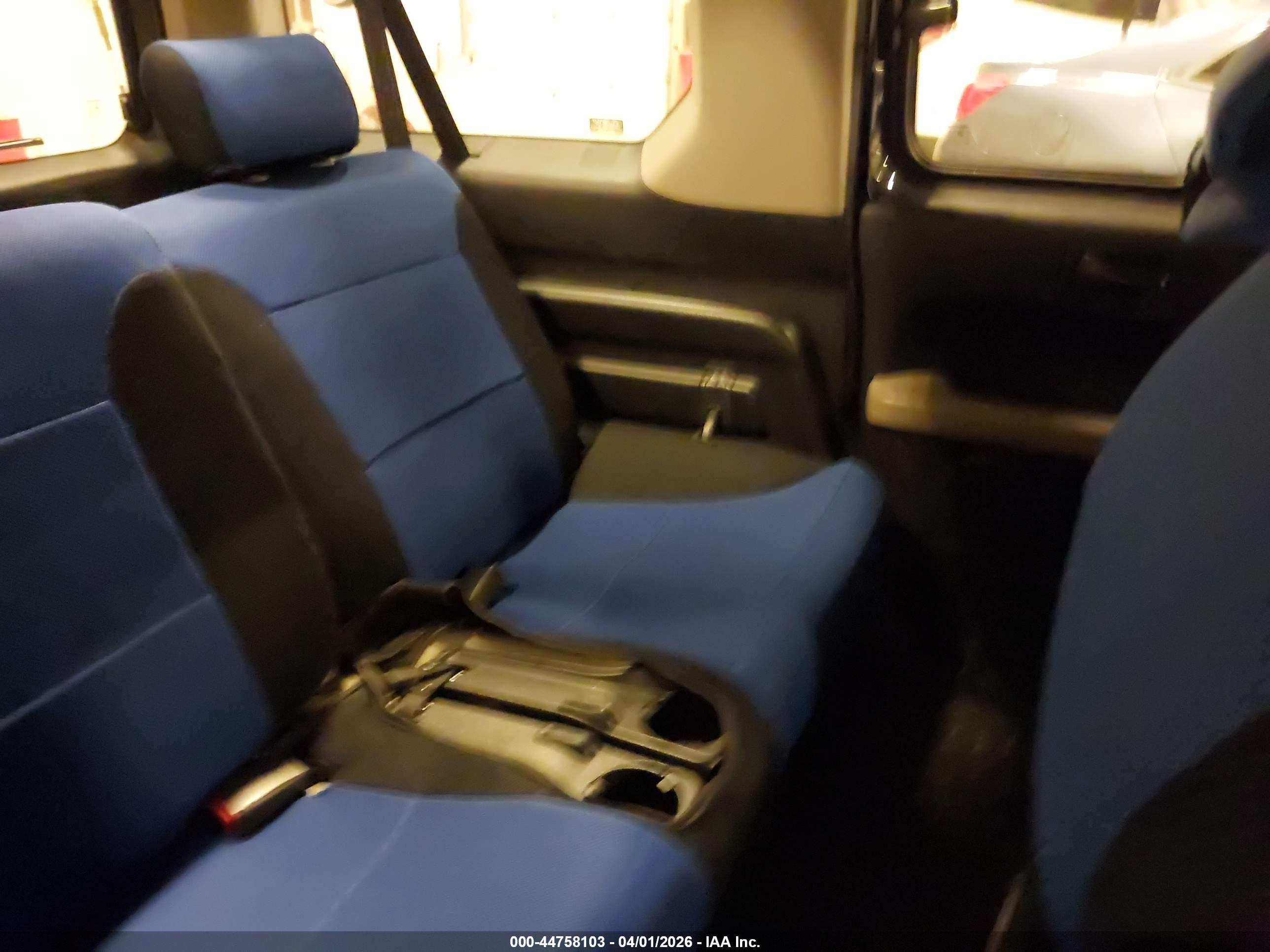 HONDA ELEMENT image 8