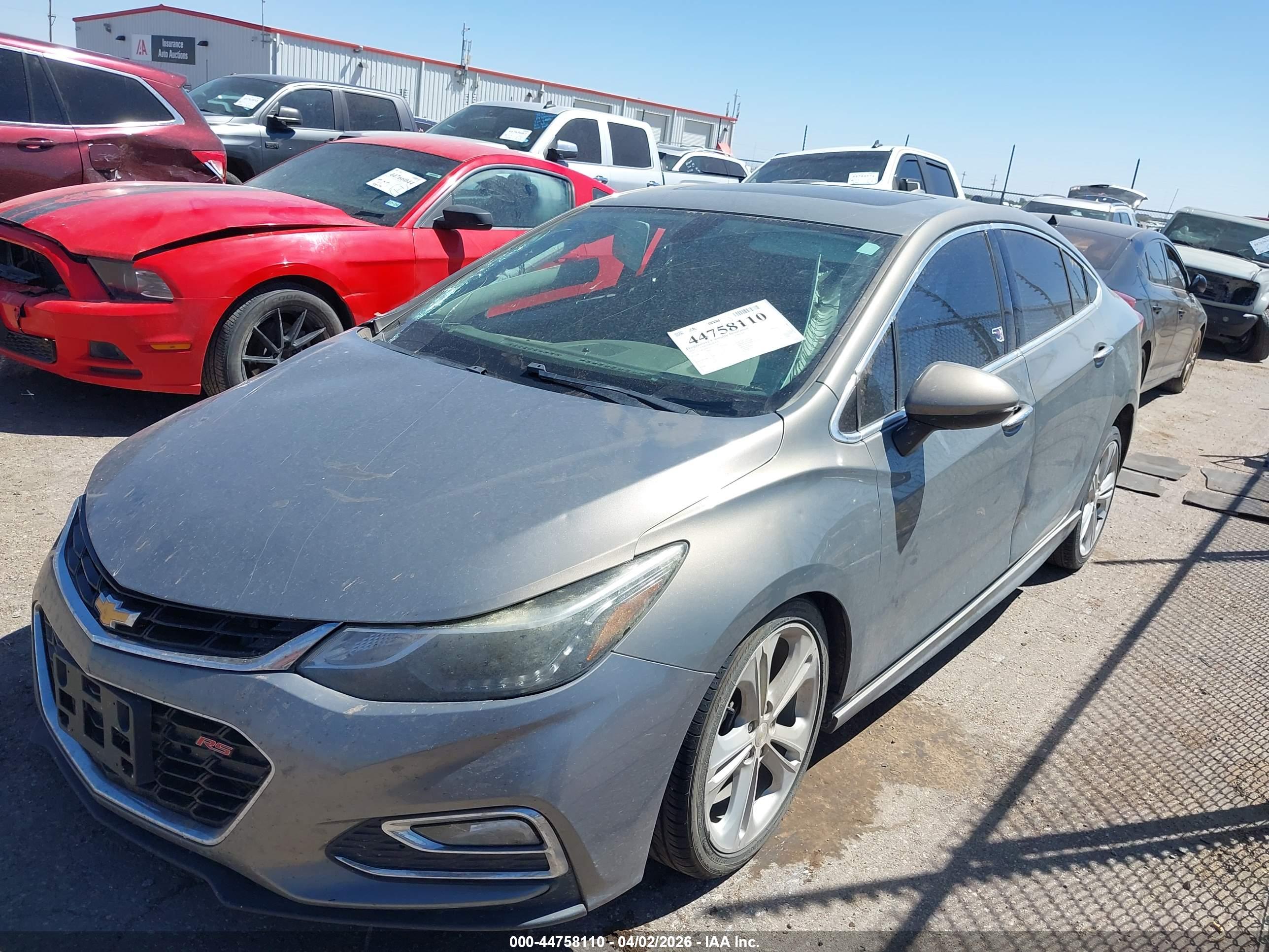 CHEVROLET CRUZE image 2
