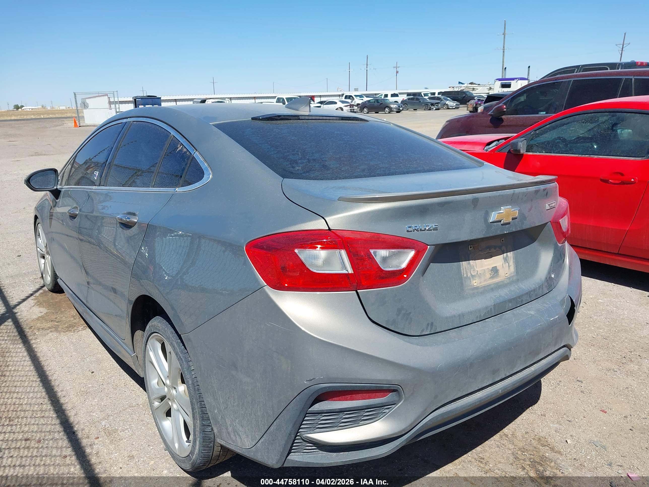 CHEVROLET CRUZE image 3