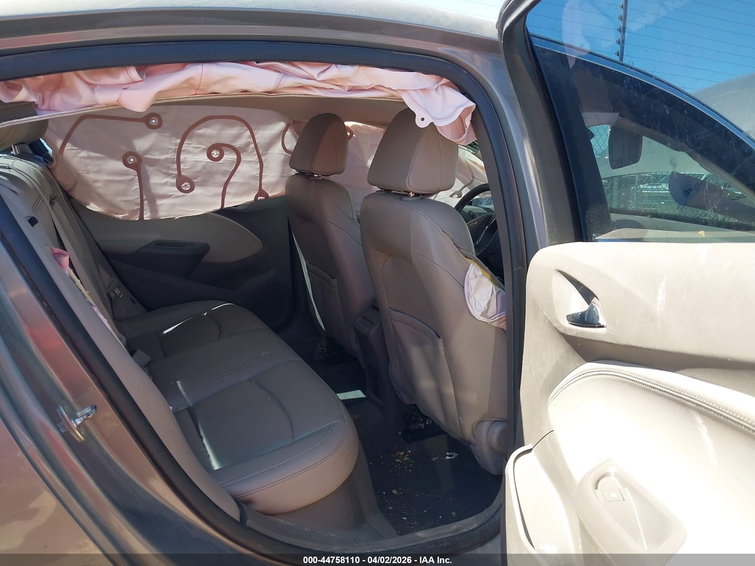 CHEVROLET CRUZE image 8