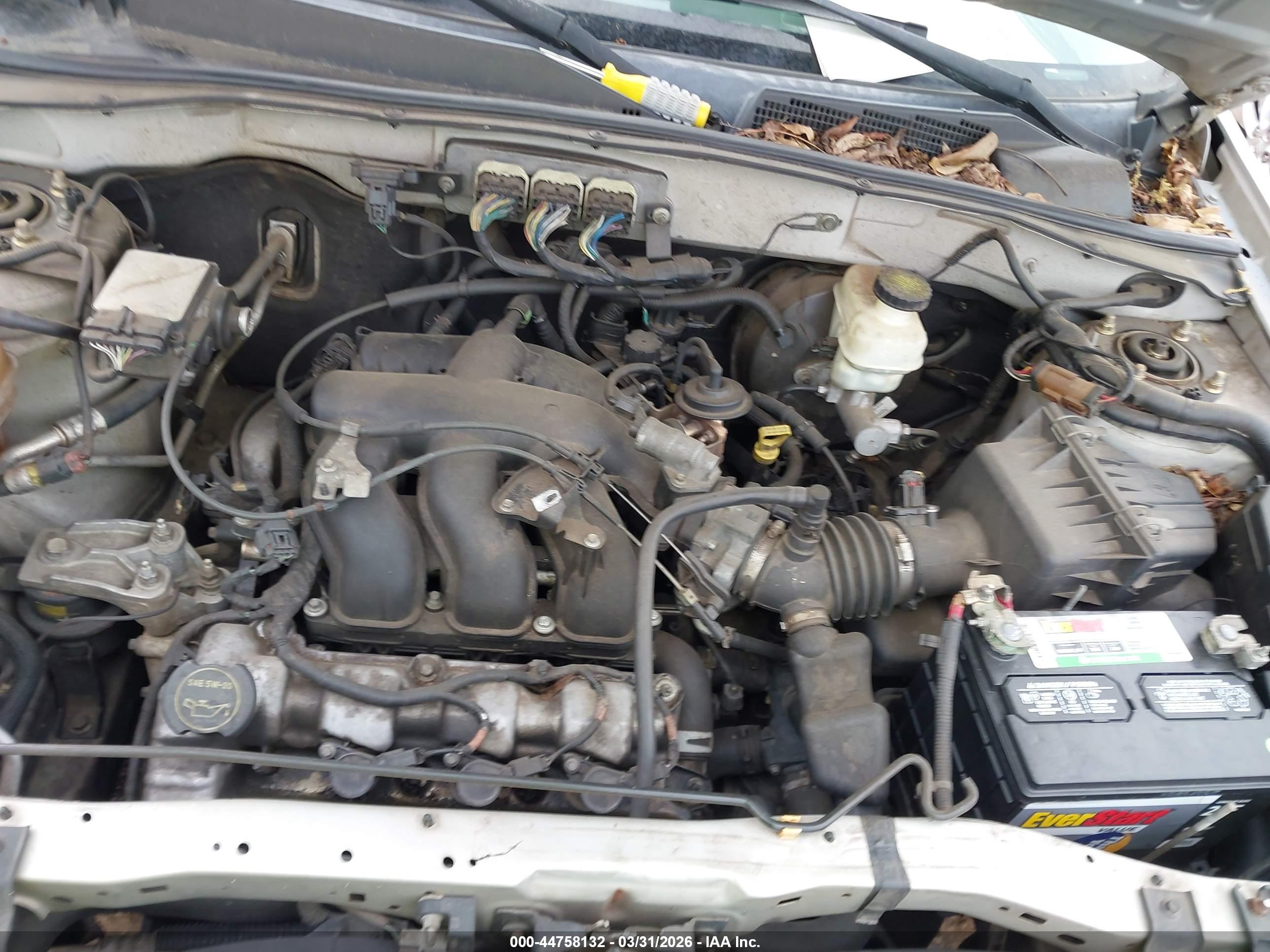 FORD ESCAPE image 10