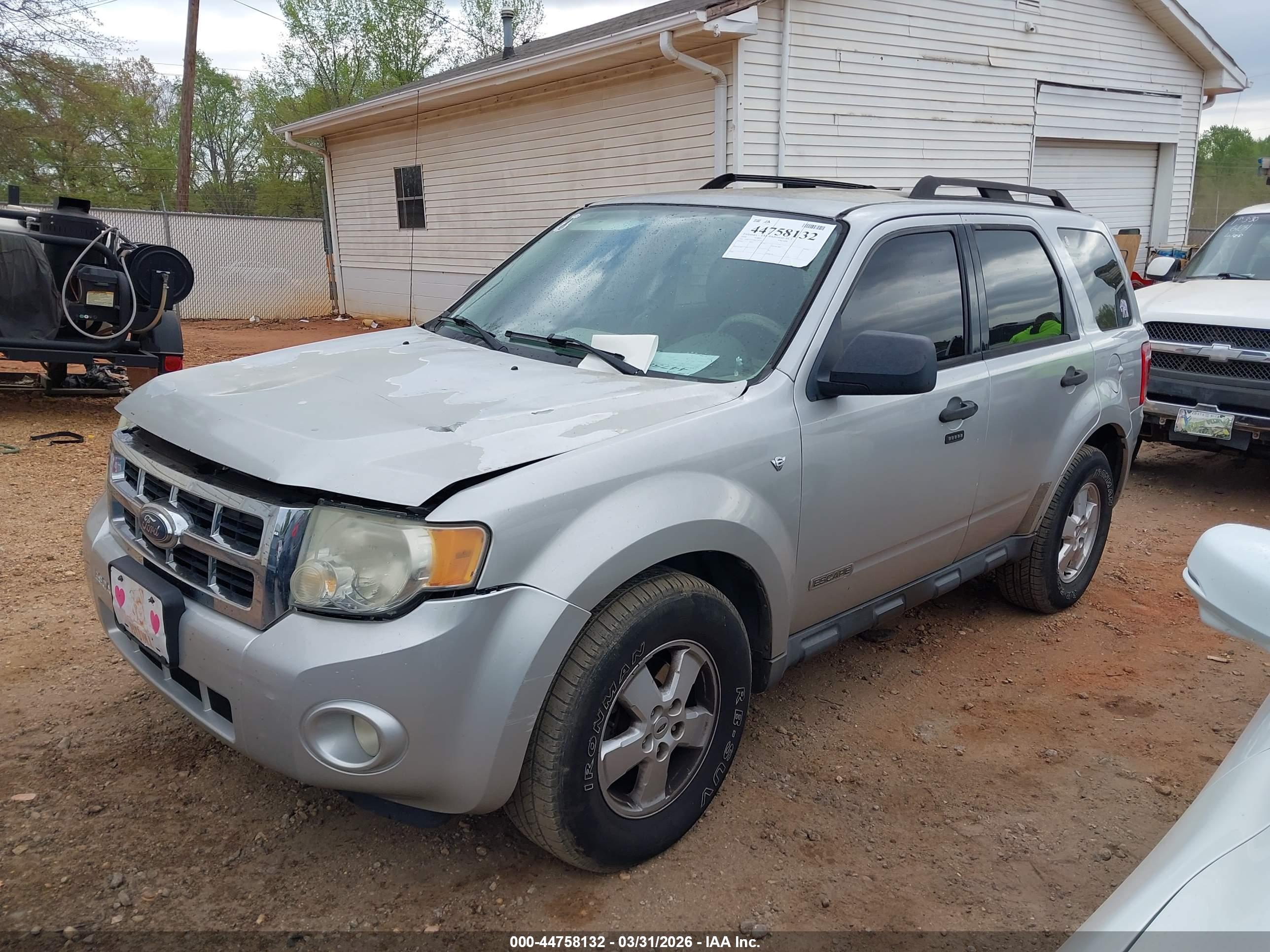 FORD ESCAPE image 2