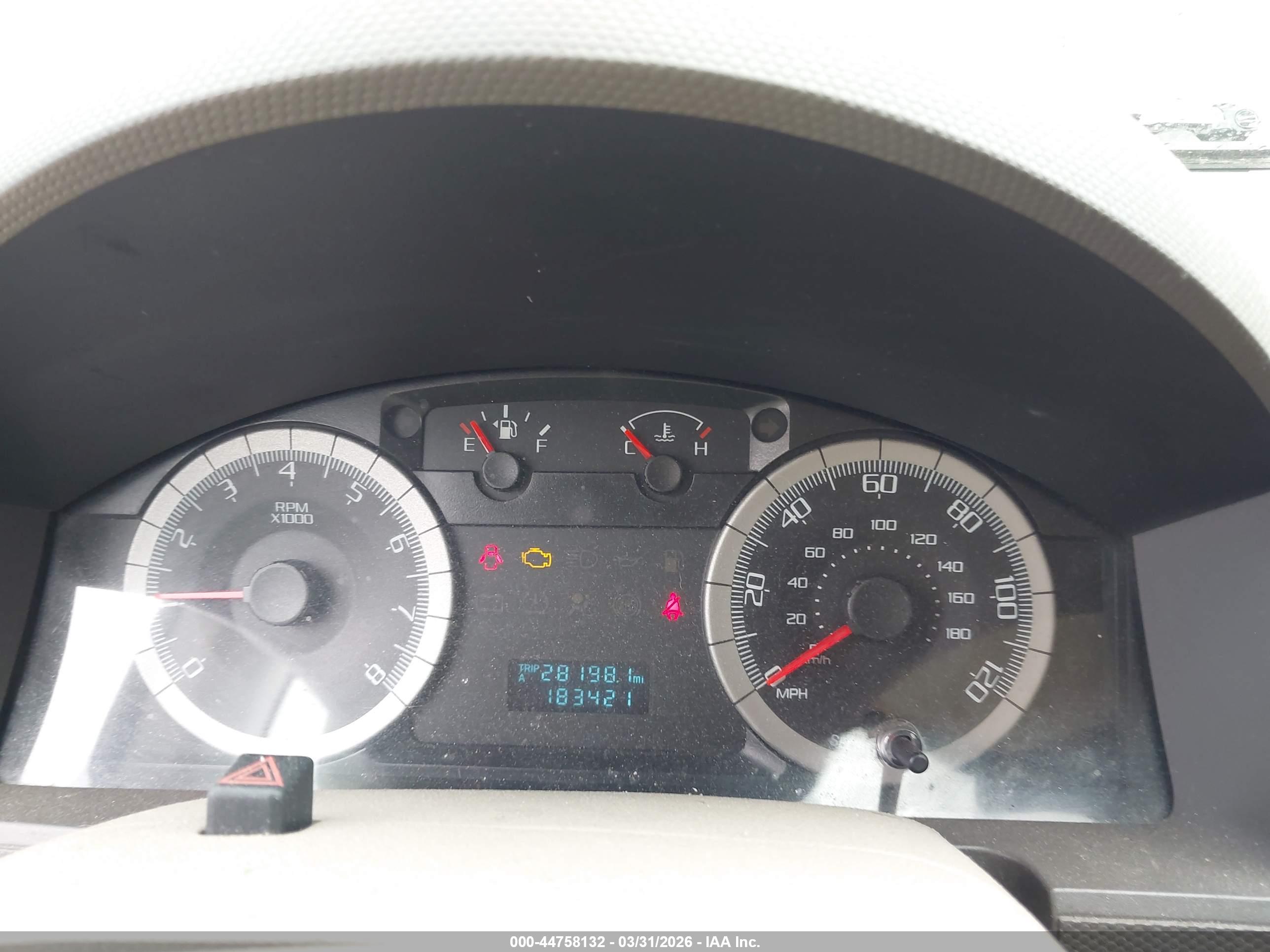 FORD ESCAPE image 7